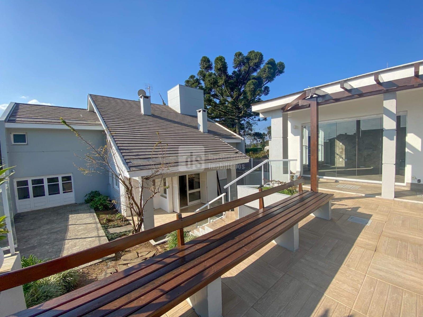 Casa à venda com 4 quartos, 350m² - Foto 25