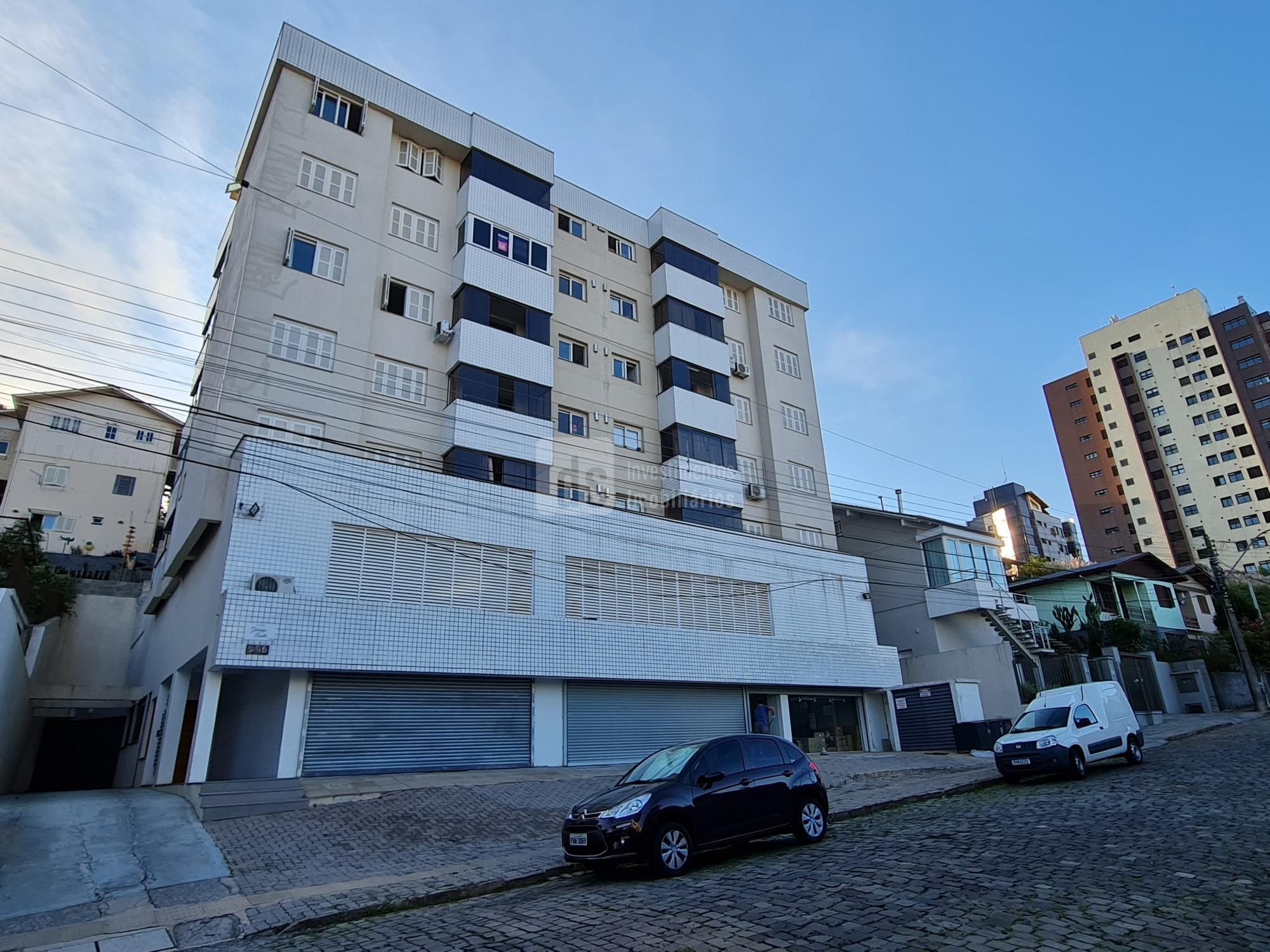 Apartamento à venda com 3 quartos, 121m² - Foto 19