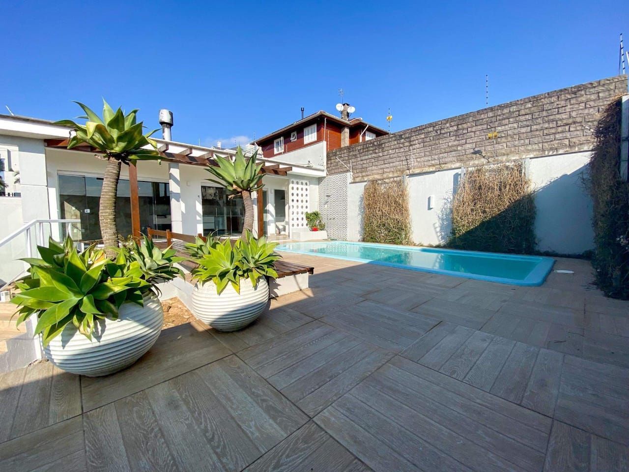 Casa à venda com 4 quartos, 350m² - Foto 26