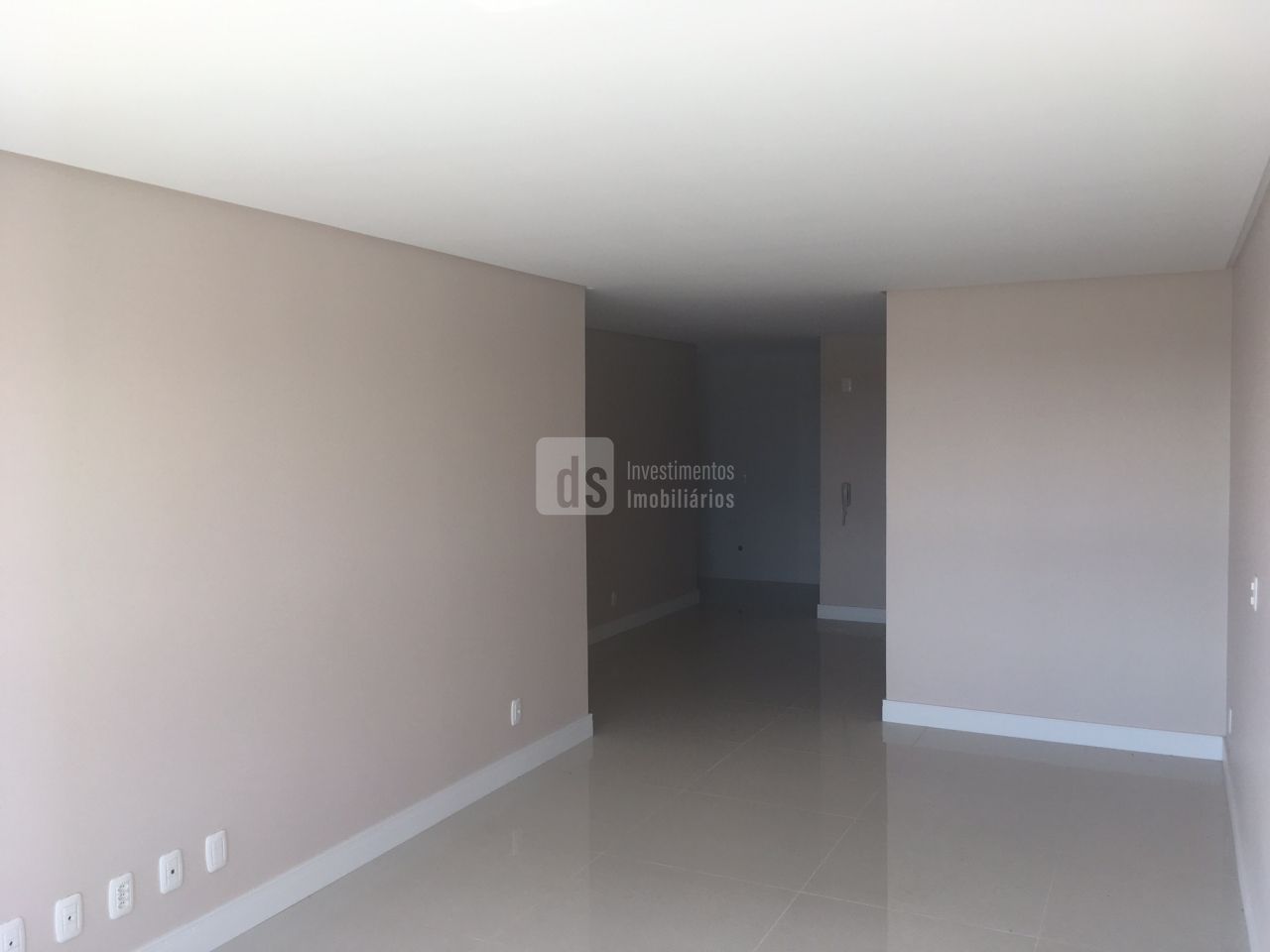 Apartamento à venda com 3 quartos, 92m² - Foto 5