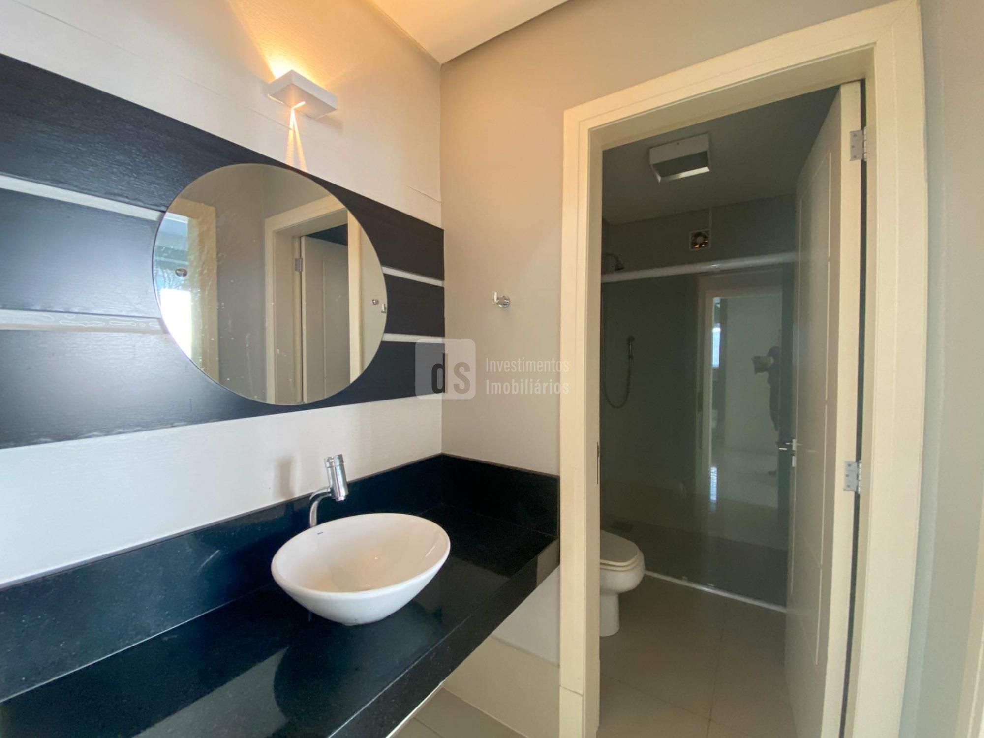 Casa à venda com 4 quartos, 350m² - Foto 15