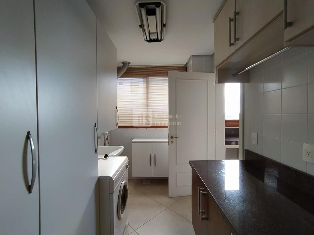 Apartamento à venda com 3 quartos, 168m² - Foto 13