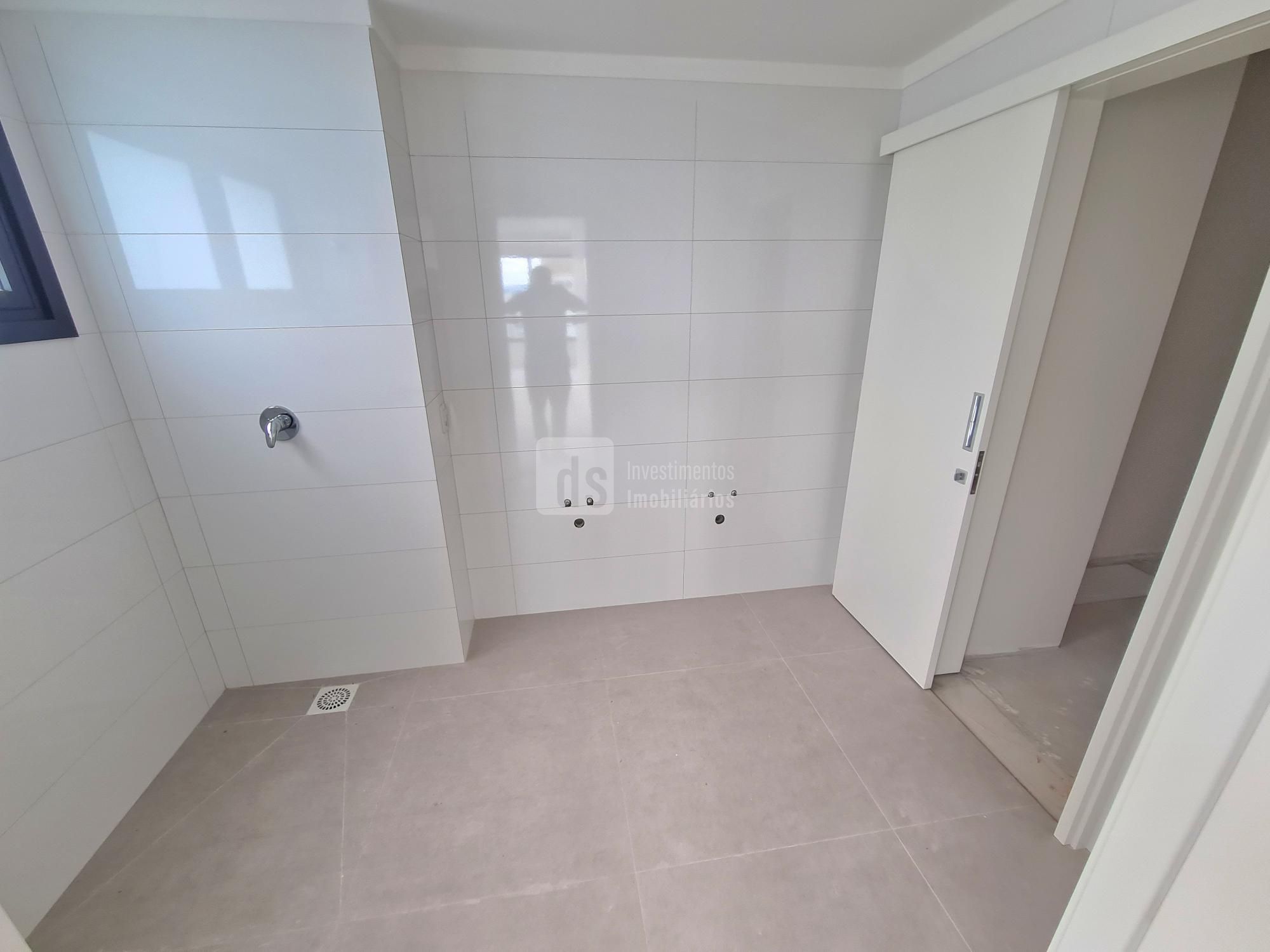 Apartamento à venda com 3 quartos, 237m² - Foto 16