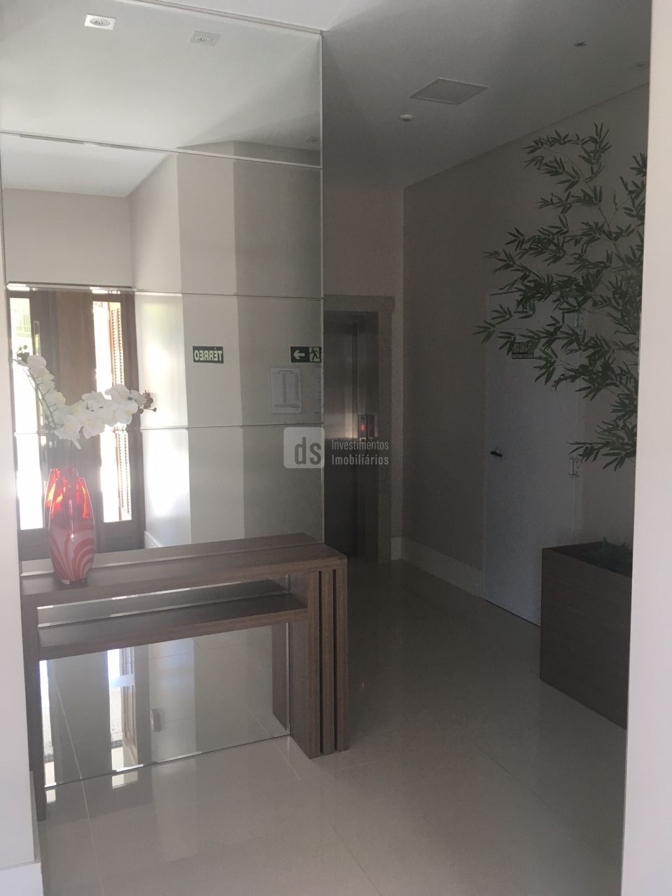 Apartamento à venda com 3 quartos, 92m² - Foto 19