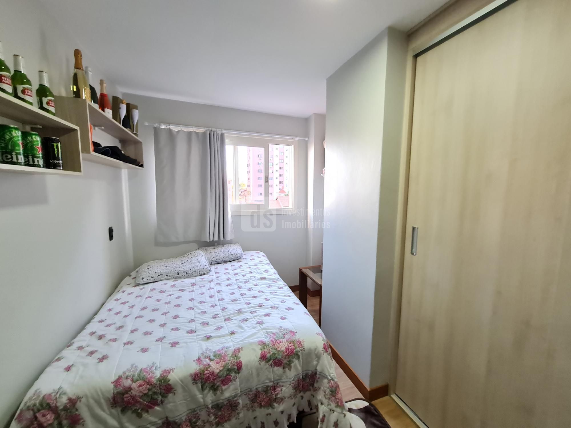 Apartamento à venda com 3 quartos, 121m² - Foto 12