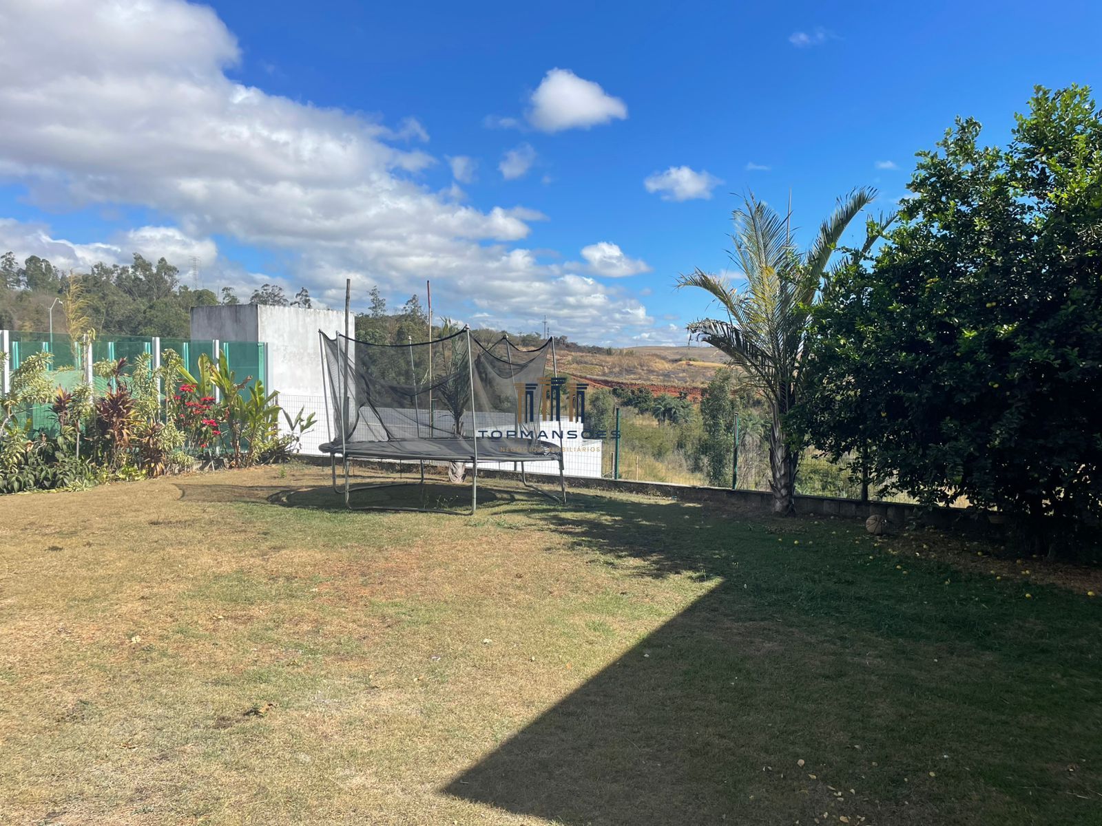 Casa com 3 quartos, espaço gourmet no Residencial Gran Park Vespasiano/MG