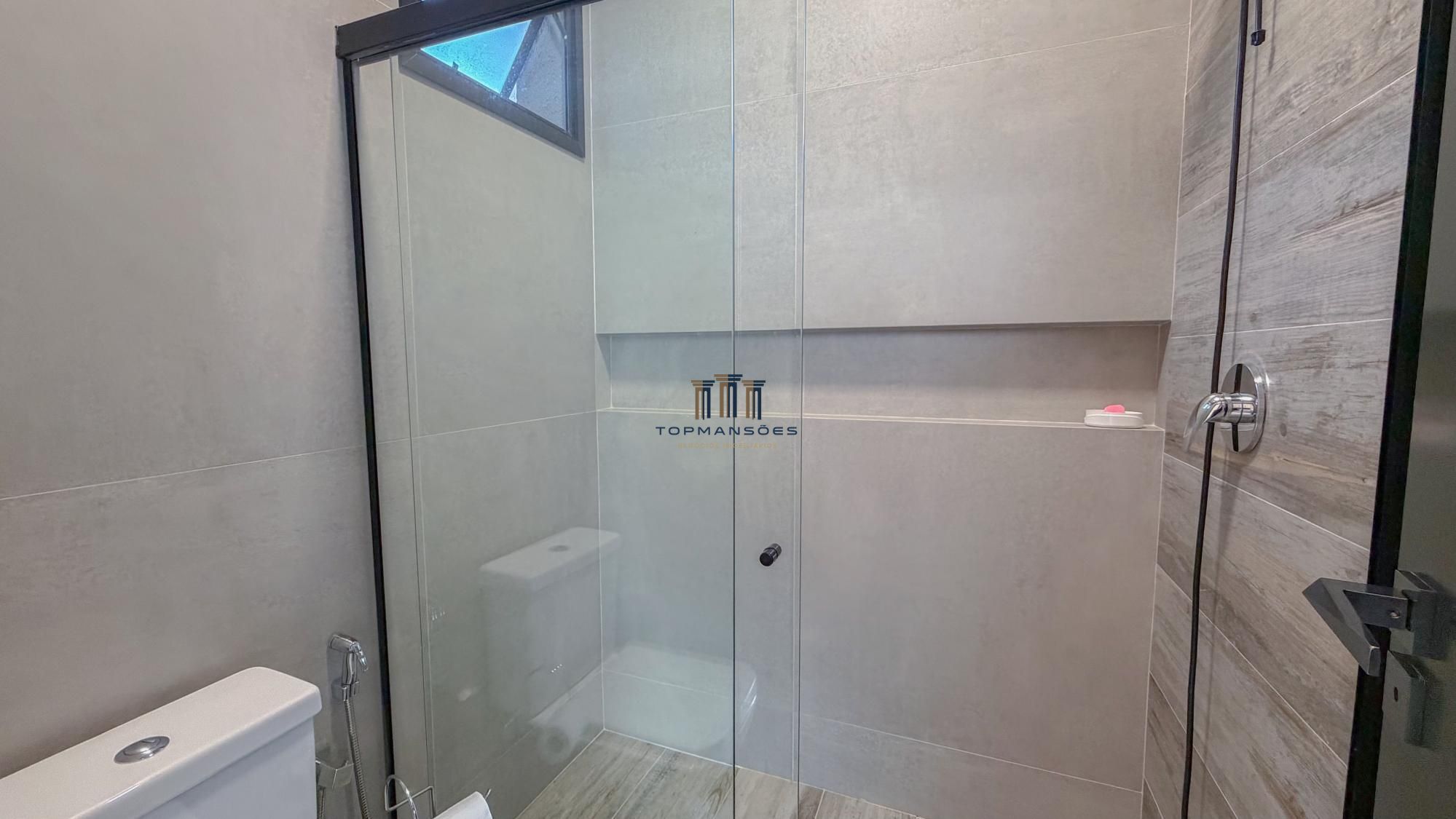 Casa de Alto Padrao em Alpaville/MG com 5 suites, piscina aquecida mobiliada.