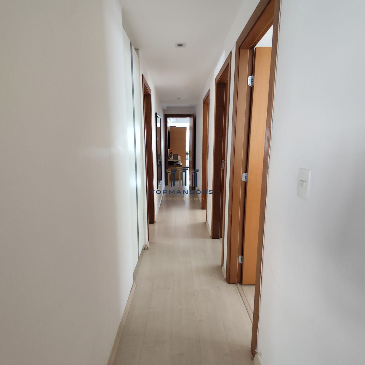 Apartamento à venda com 4 quartos, 151m² - Foto 21