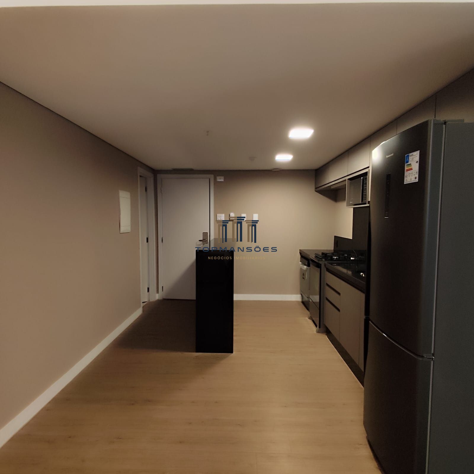 Apartamento com 2 Dormitórios à venda, 75 m² por R$ 1.690.000,00 Apartamento com 2 Dormitórios à venda, 75 m² por R$ 1.690.000,00