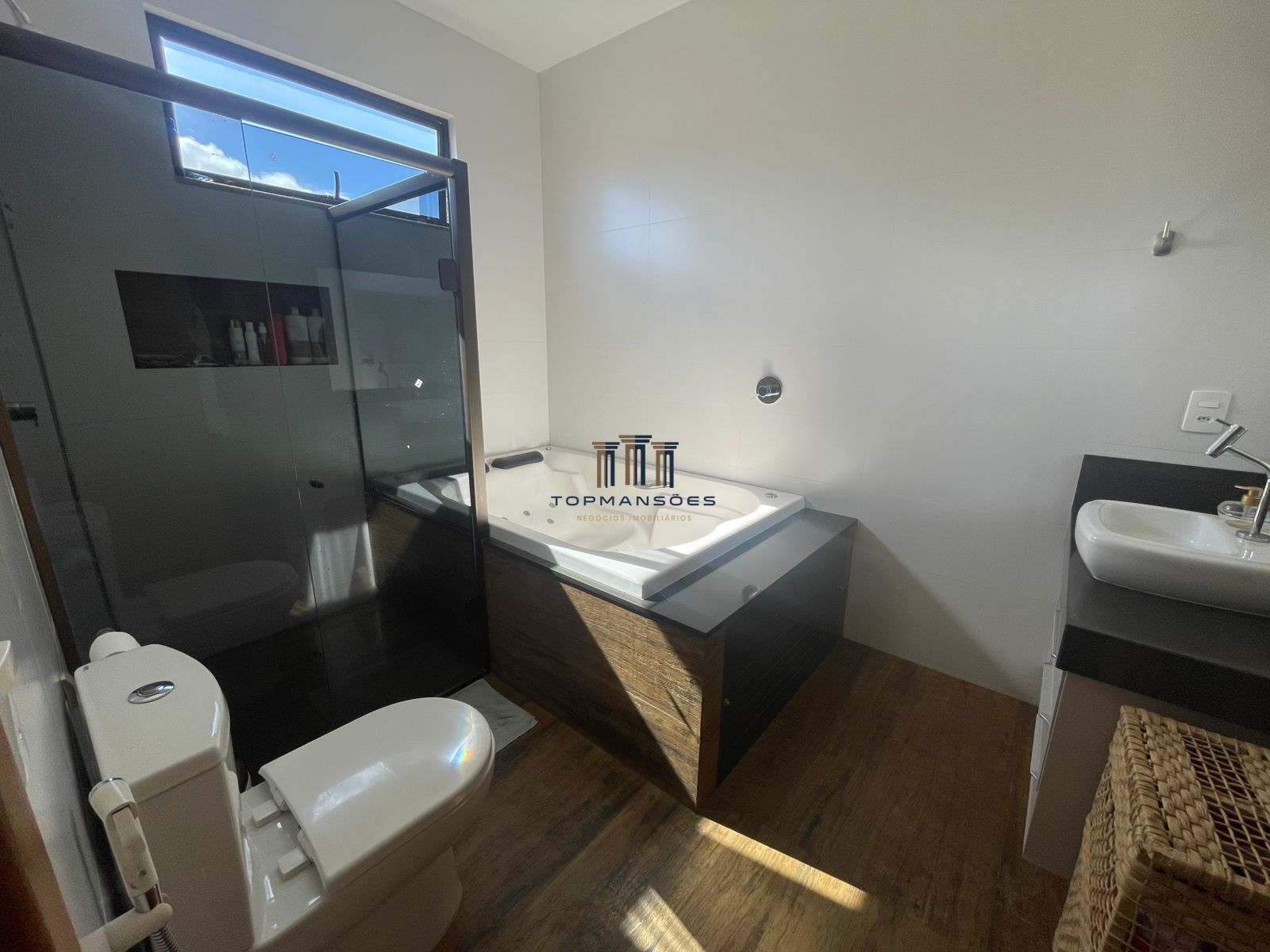 Casa com 3 quartos, espaço gourmet no Residencial Gran Park Vespasiano/MG