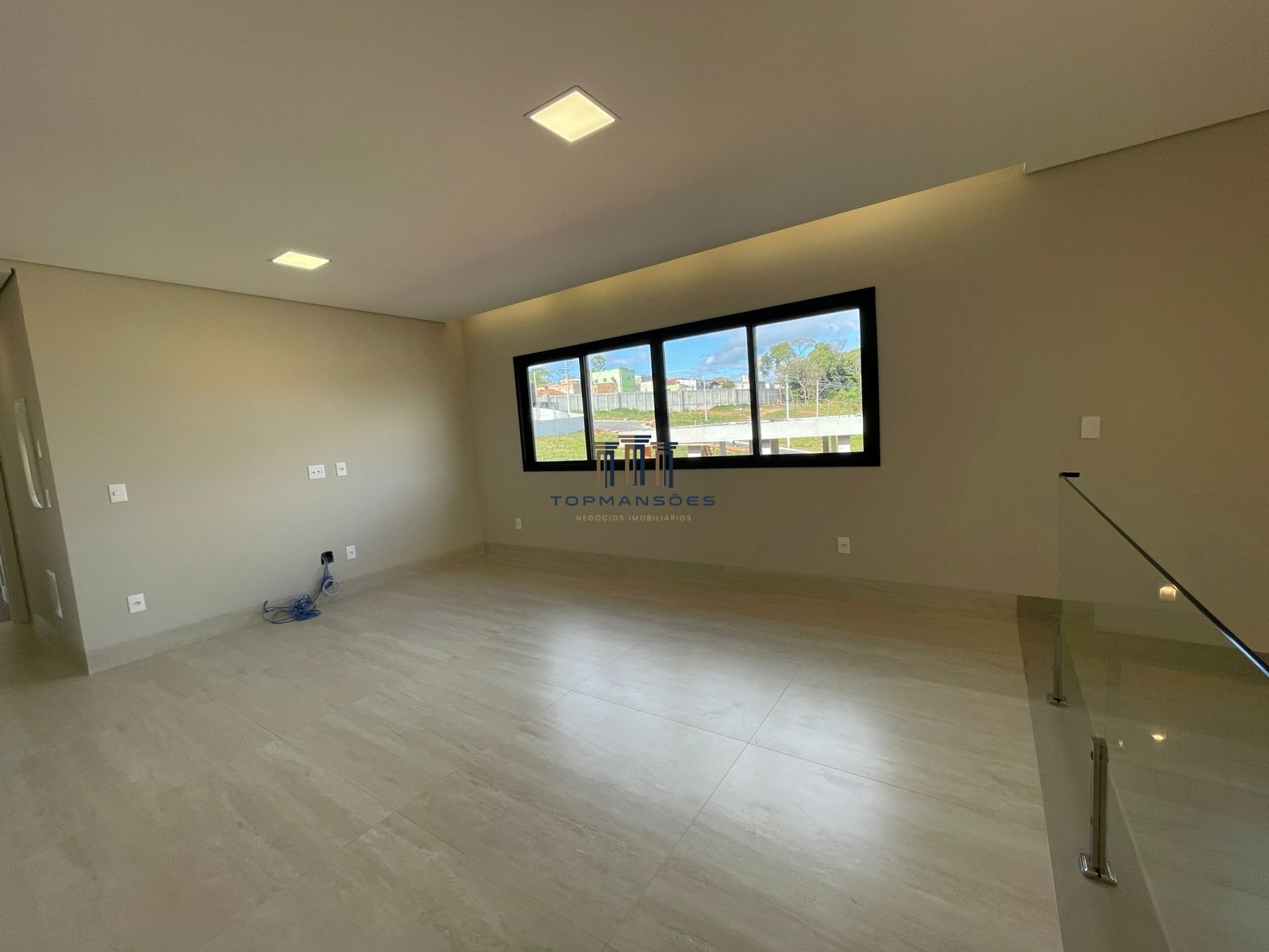 Casa Nova Alto Padrão em Condominio na Pampulha com 4 suites, Gourmet ePiscina