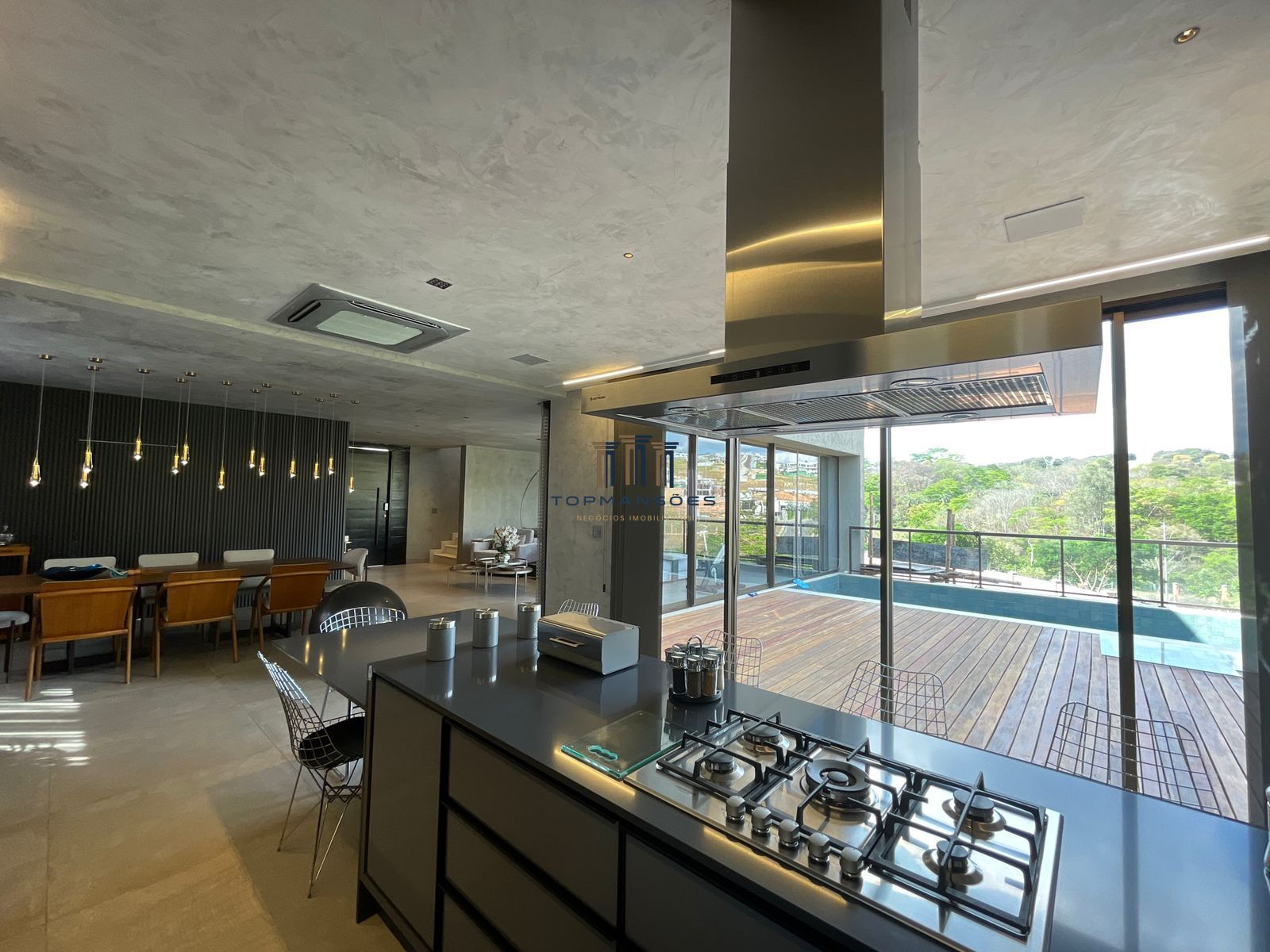 Casa moderna 4 quartos com piscina condomínio Alphaville - Vespasiano/MG