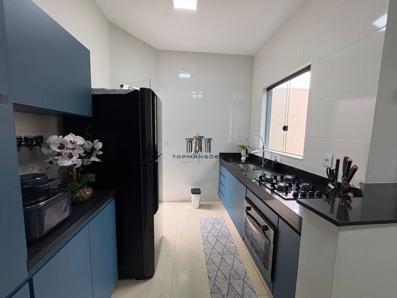 Casa moderna, 2 quartos, com gourmet e jardim no aeronautas,