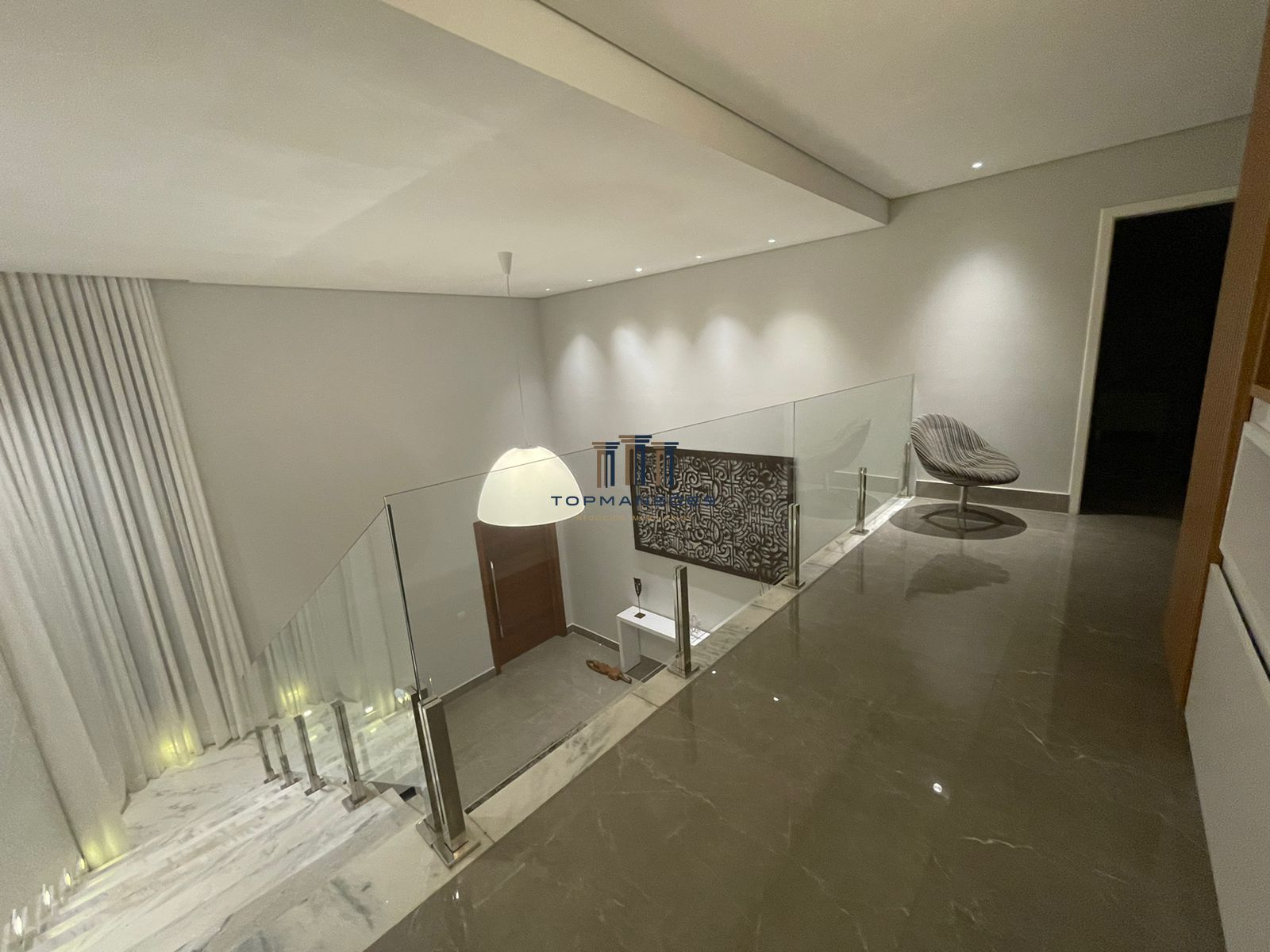 Casa de Condomínio à venda com 4 quartos, 370m² - Foto 25