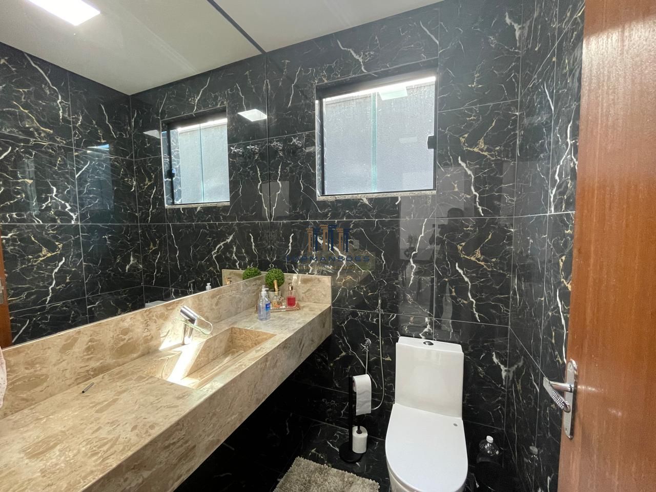 Casa de Condomínio para alugar com 3 quartos, 200m² - Foto 3