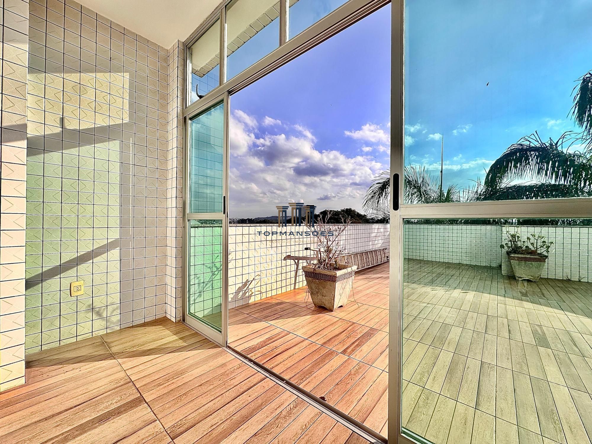 Cobertura à venda com 200m², com piscina por R$ 1.300.000,00