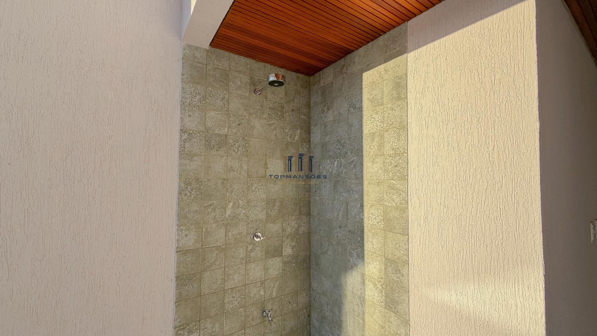 Casa nova Alphaville Vespasiano com 4 quartos, piscina, sauna e gourmet.