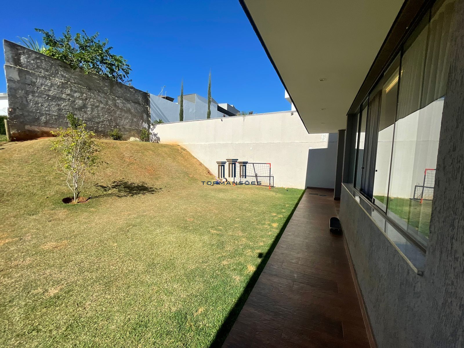 Casa de Condomínio à venda com 4 quartos, 287m² - Foto 28