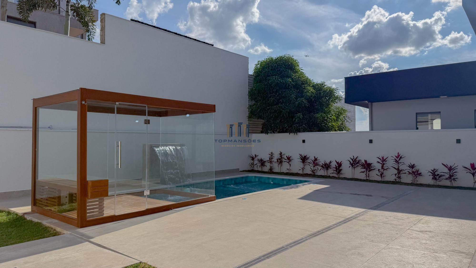 Casa alto padrão nova 4 suítes, em condominio com Lazer completo em Vespasiano
