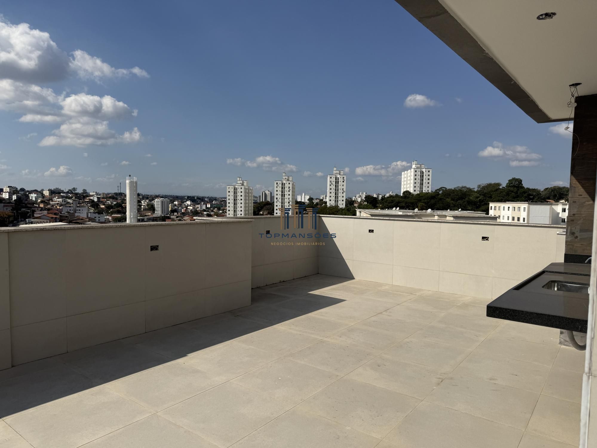 Cobertura com 180 m² por R$ 1.190.000,00 no Bairro Santa Amélia - Belo Horizonte
