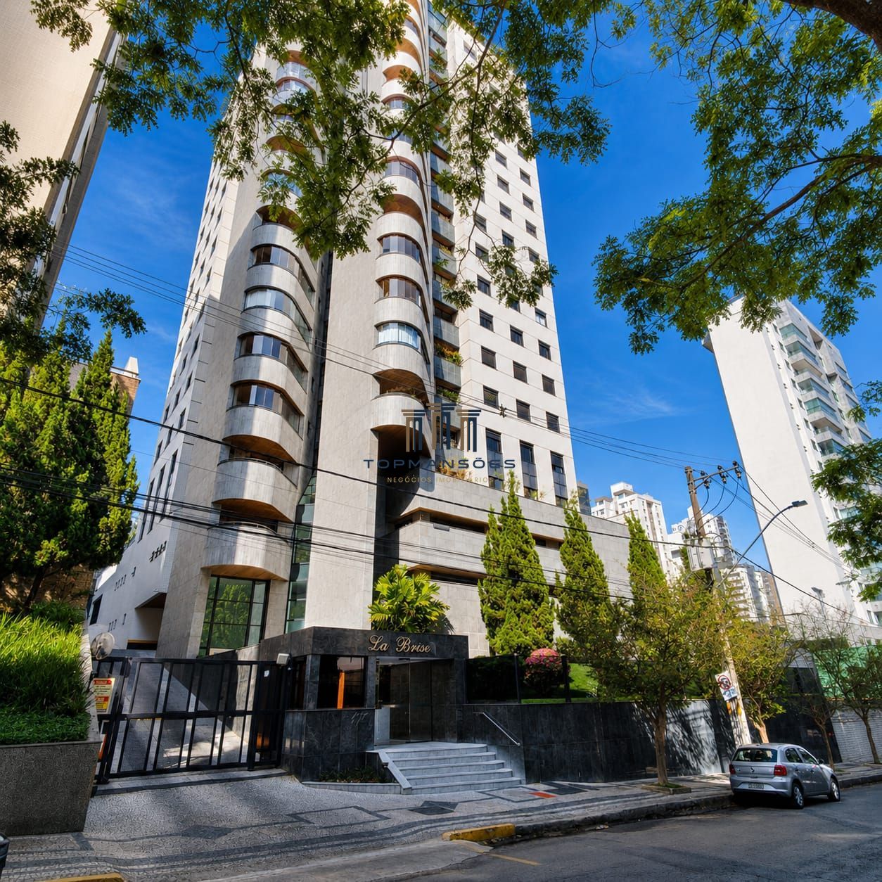 Cobertura duplex com 3 quartos, 304 m² - no belvedere