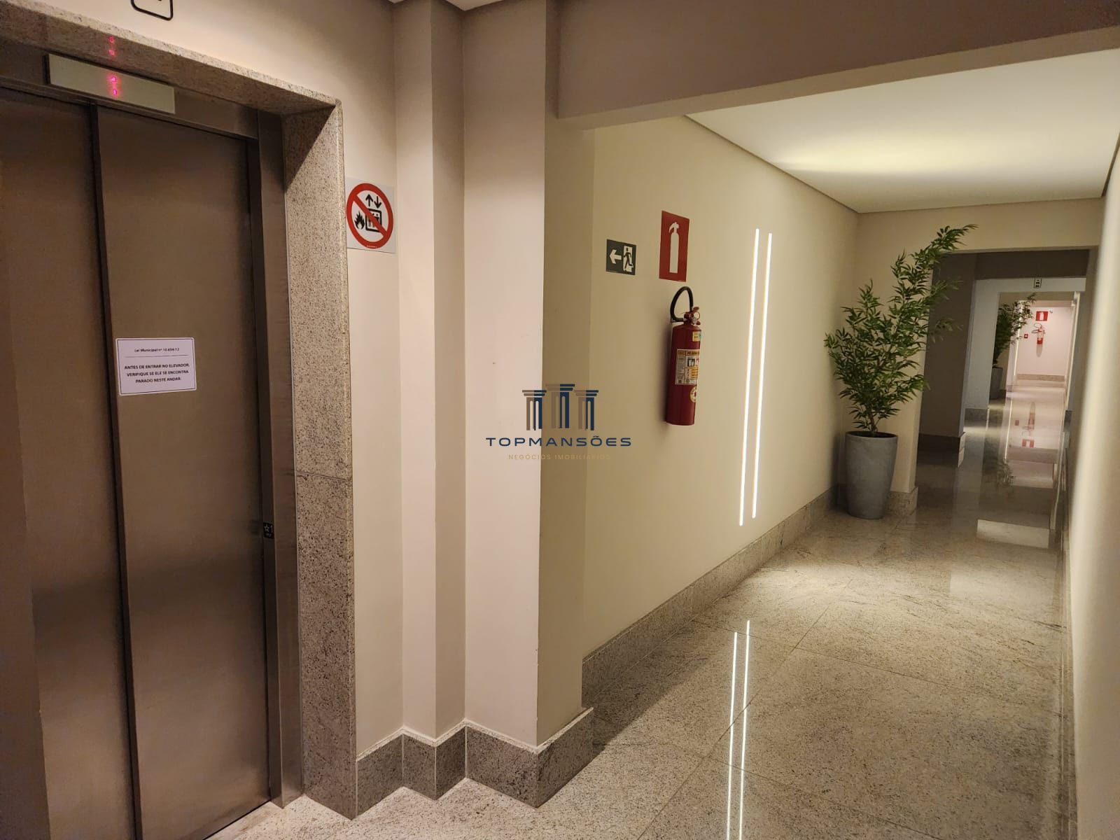 Cobertura, 3 quartos, 287 m² - Foto 25