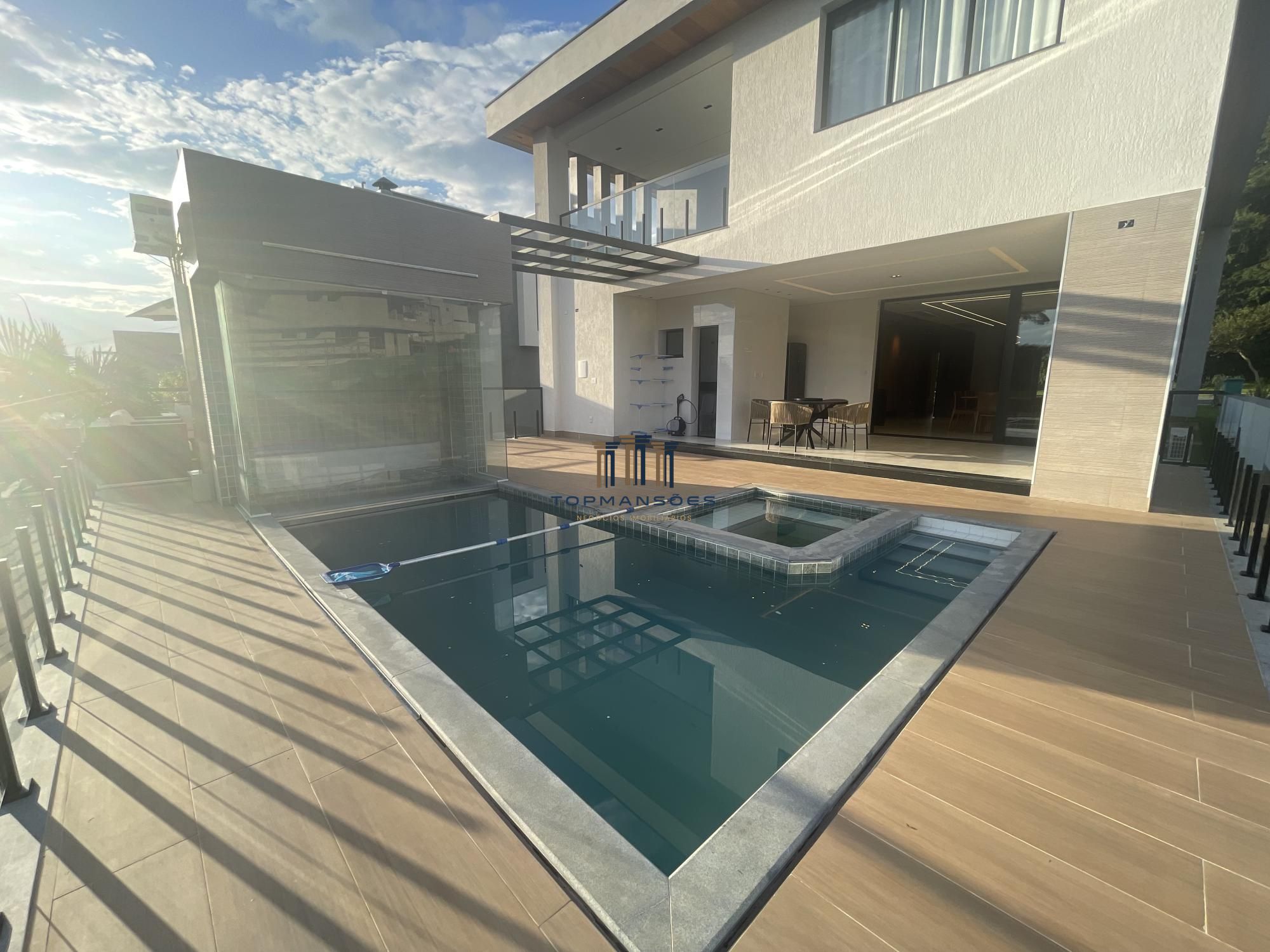 Casa nova mobiliada em alphaville vespasiano, piscina, spa e