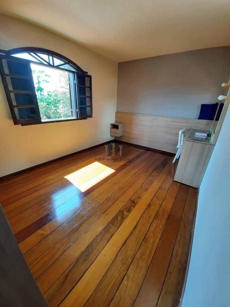 Casa à venda com 3 quartos, 295m² - Foto 15