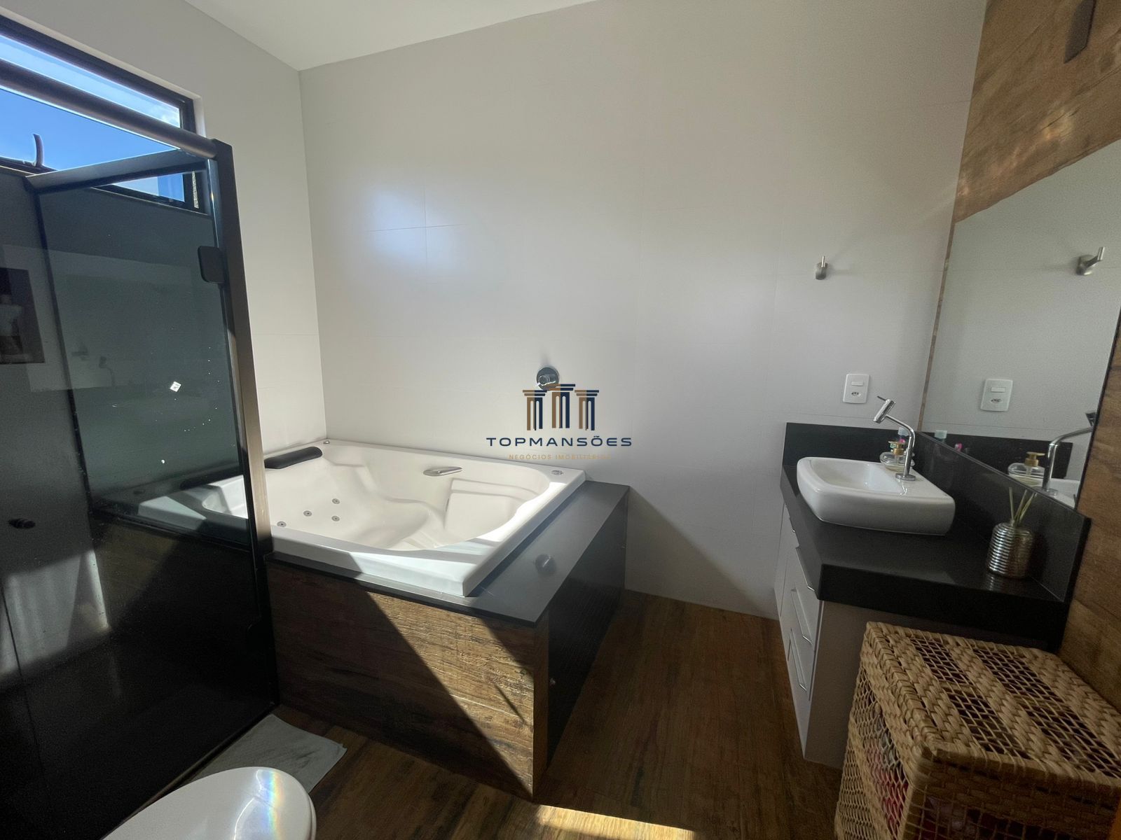 Casa com 3 quartos, espaço gourmet no Residencial Gran Park Vespasiano/MG