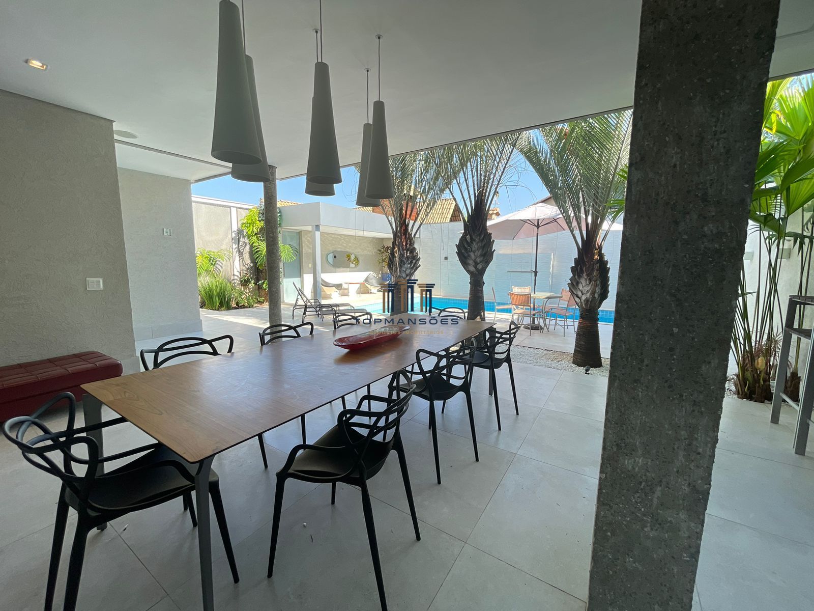 Casa de Condomínio para alugar com 3 quartos, 280m² - Foto 39