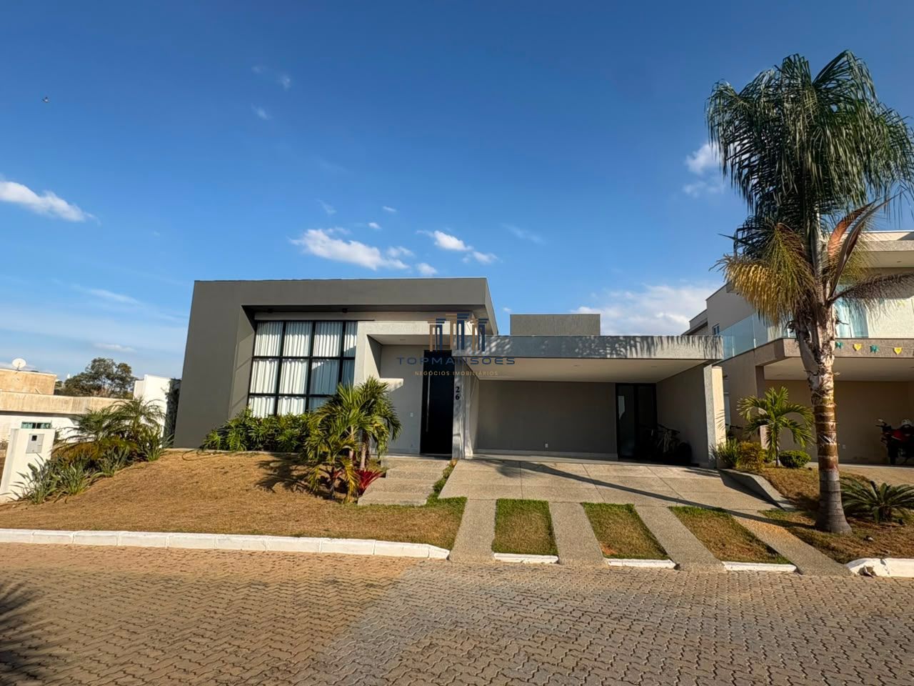 Linda casa linear, moderna 3 quartos condominio villas park