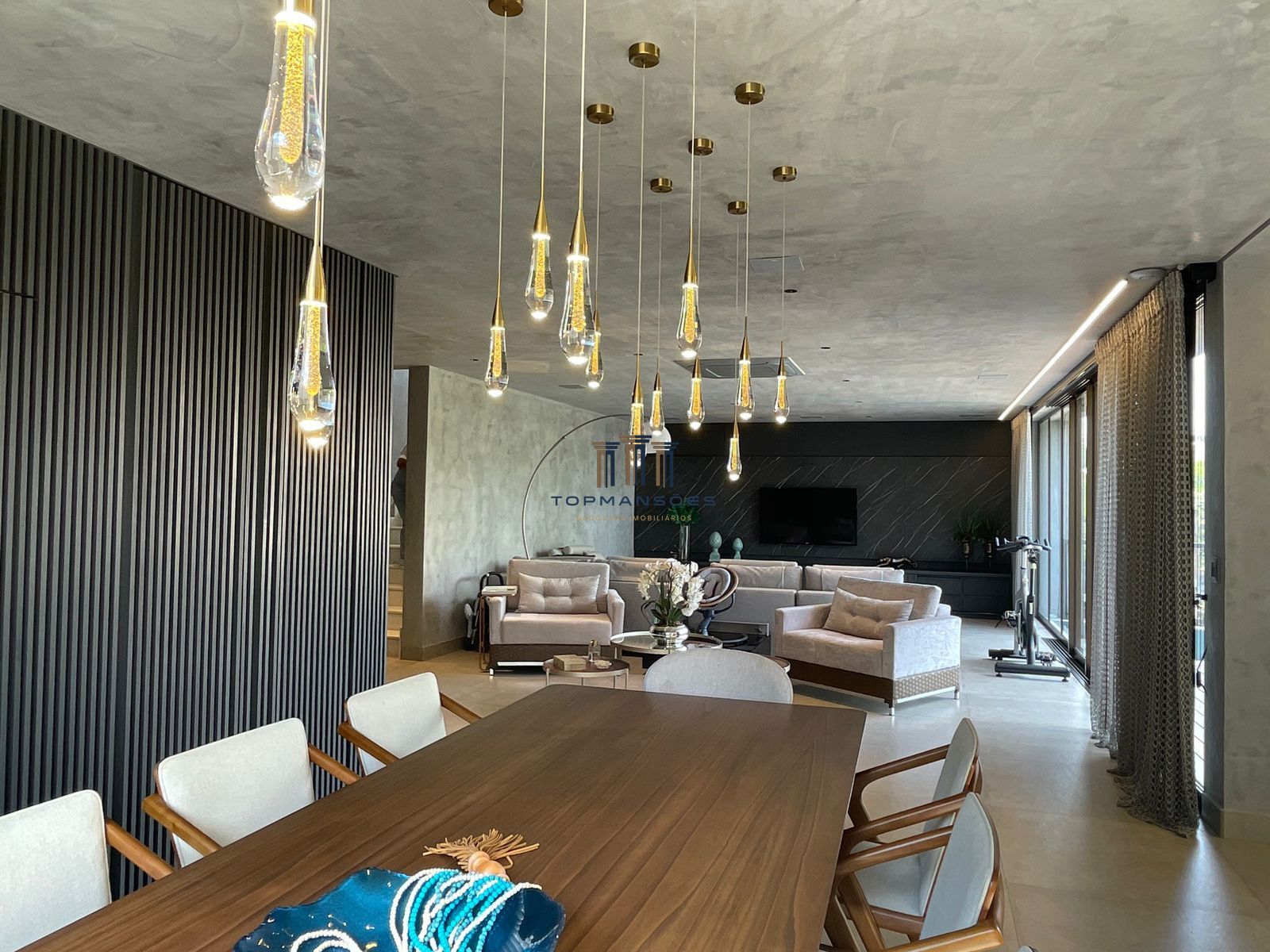 Casa moderna 4 quartos com piscina condomínio Alphaville - Vespasiano/MG
