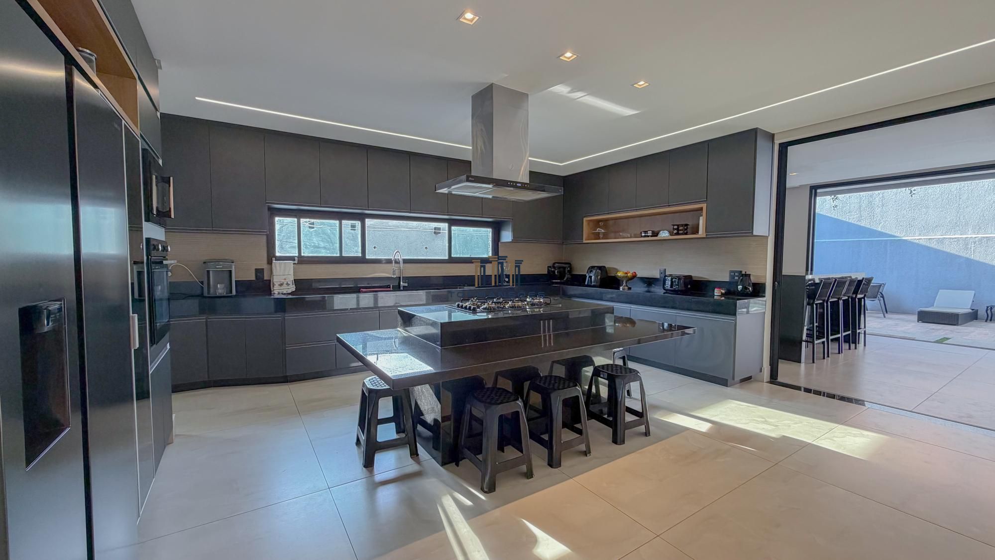 Casa em condomínio com 5 Dormitórios à venda, 538 m² por R$ 4.999.000,00 Casa em condomínio com 5 Dormitórios à venda, 538 m² por R$ 4.999.000,00