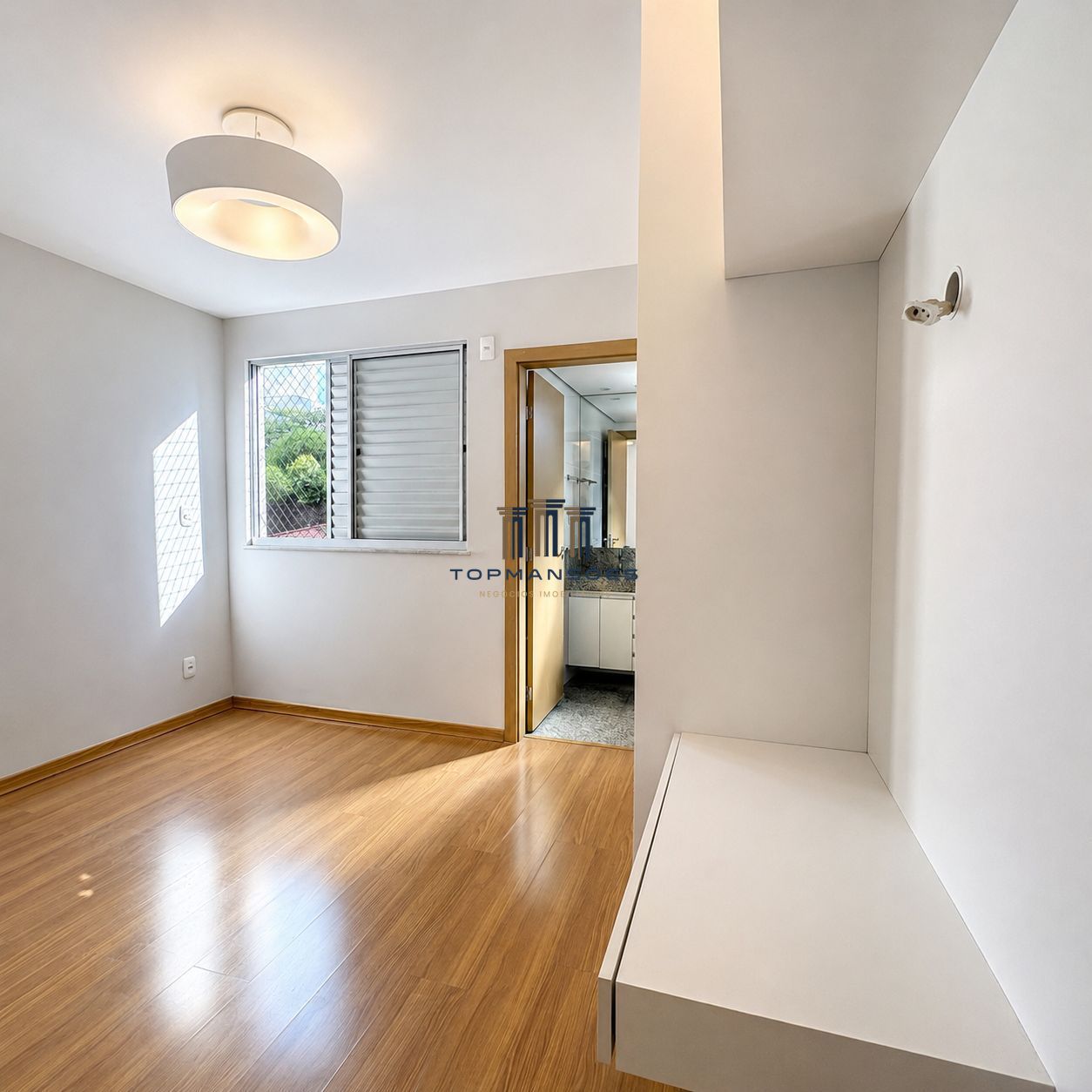 Apartamento com 2 Dormitórios à venda, 53 m² por R$ 820.000,00 Apartamento com 2 Dormitórios à venda, 53 m² por R$ 820.000,00