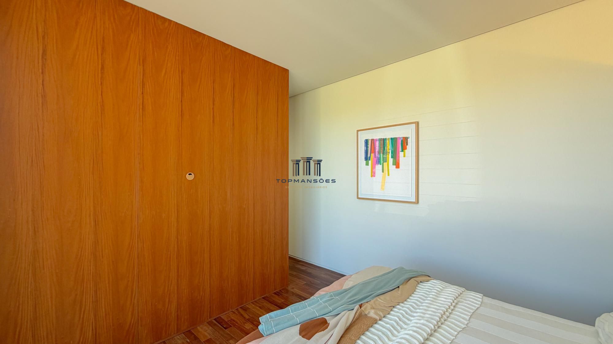Casa alto padrão nova mobiliada,4 suites piscina,vista defin