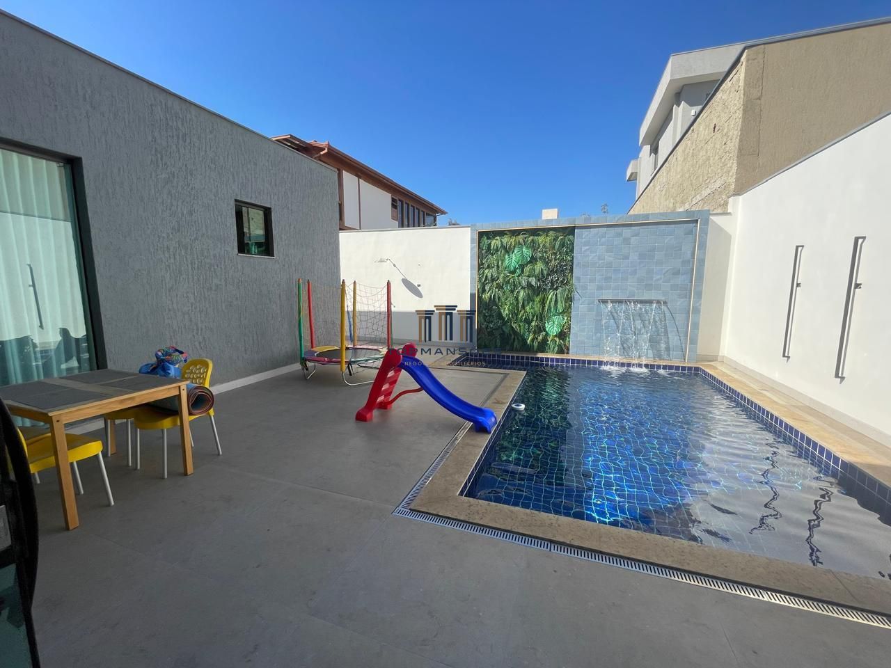Casa de Condomínio para alugar com 3 quartos, 200m² - Foto 10