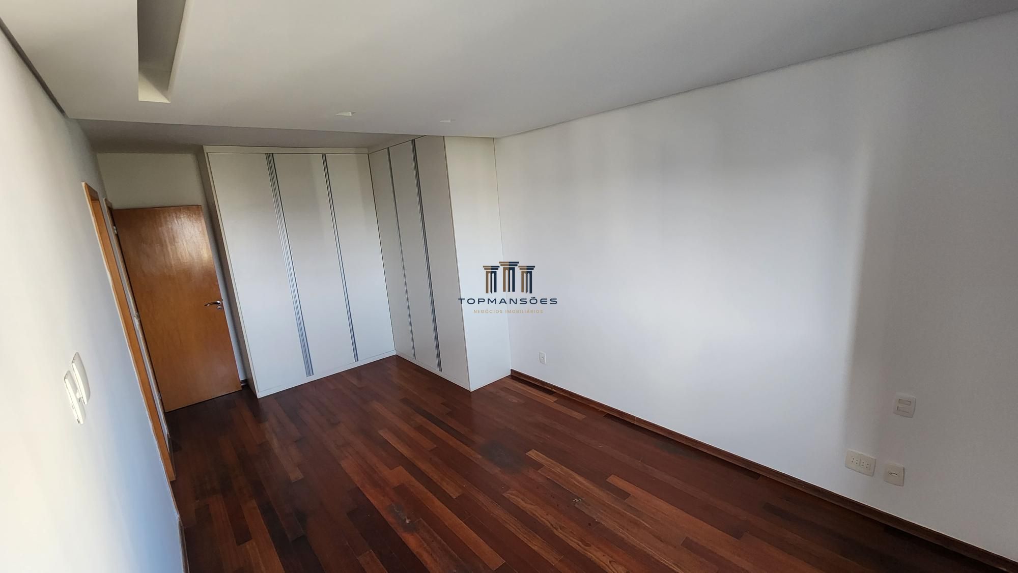 Apartamento à venda com 4 quartos, 166m² - Foto 22