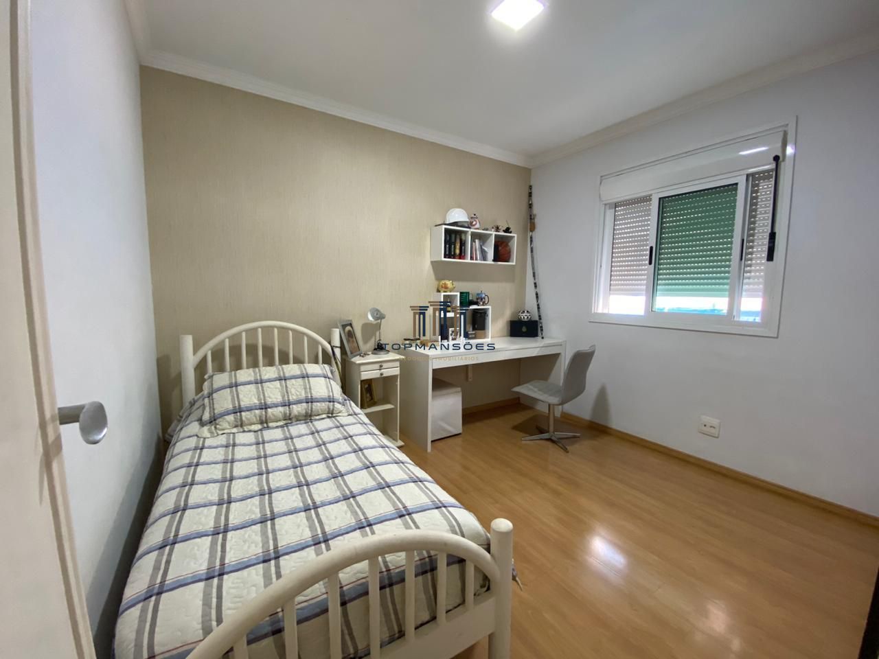 Casa de Condomínio à venda com 4 quartos, 360m² - Foto 17