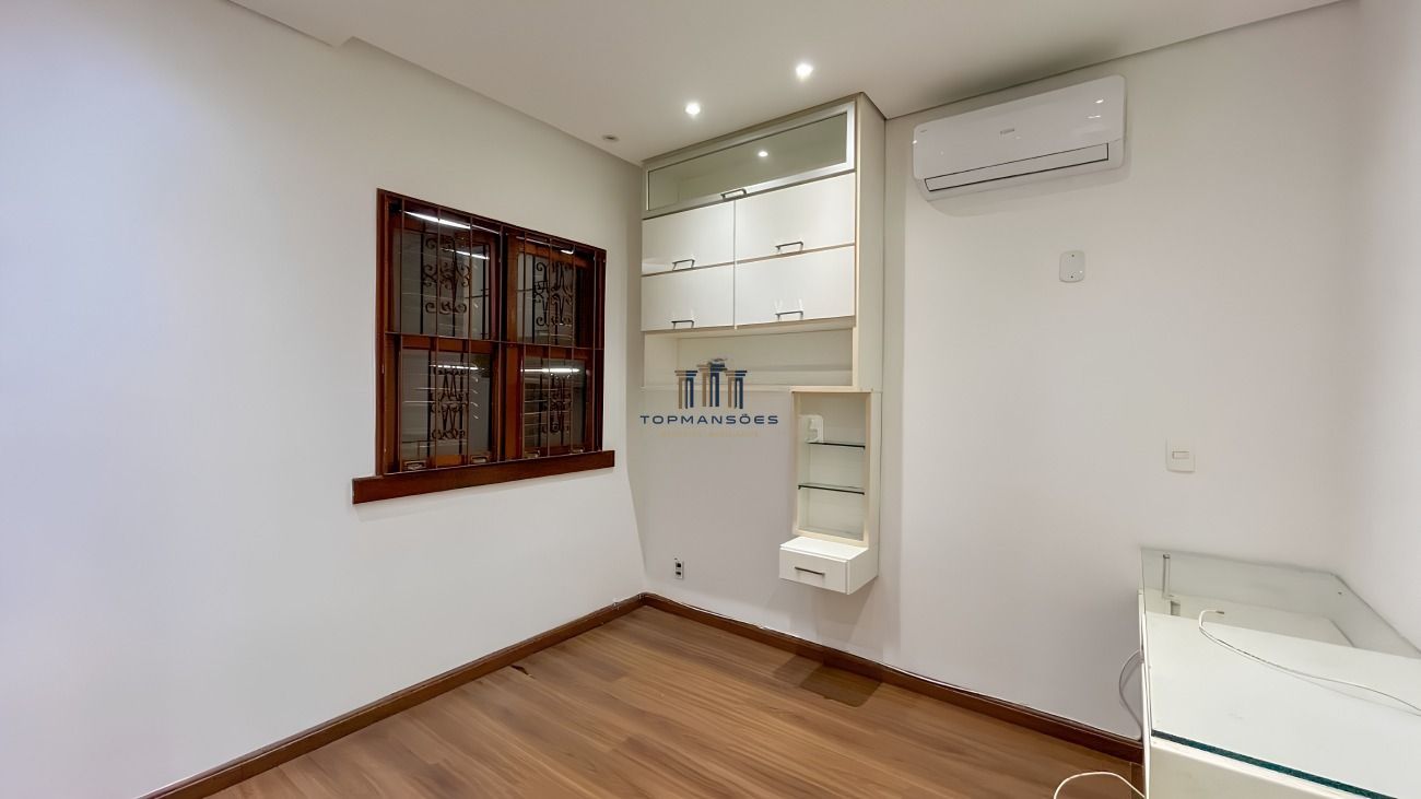 Casa em condomínio fechado com 3 quartos à venda, 130m² por 