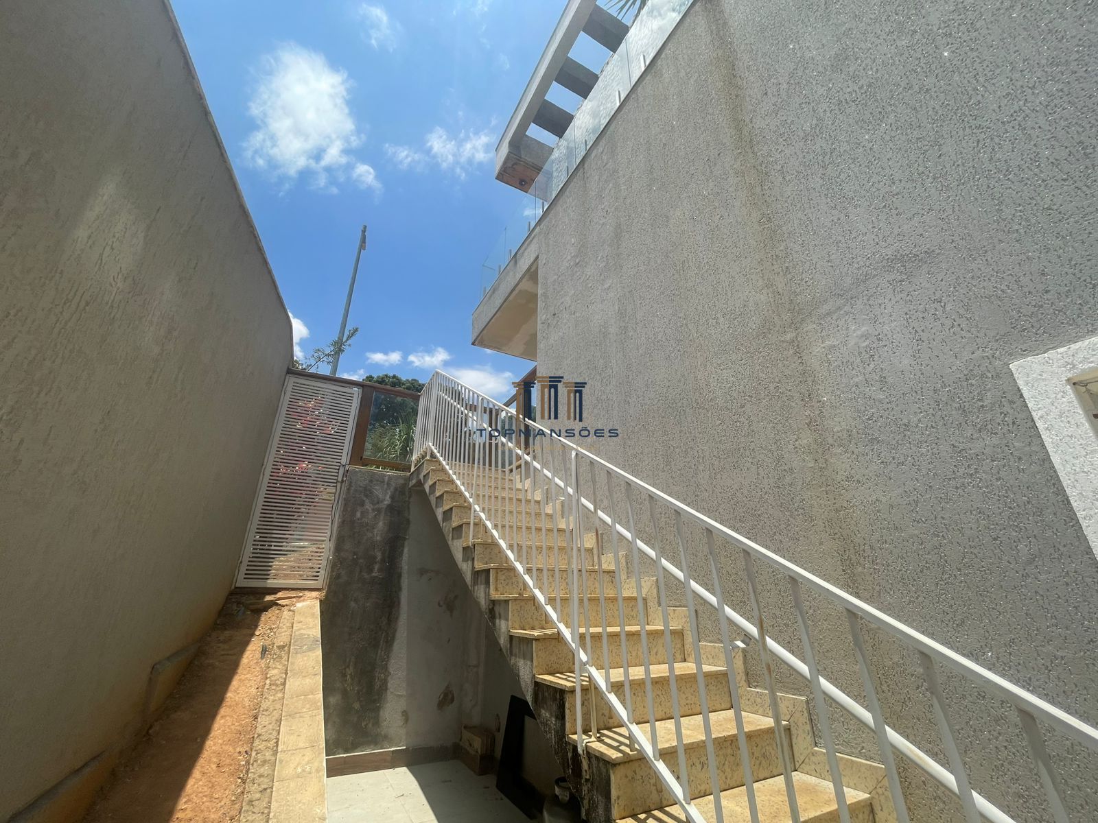 Casa 4 quartos, piscina e sauna em alphaville- vespasiano