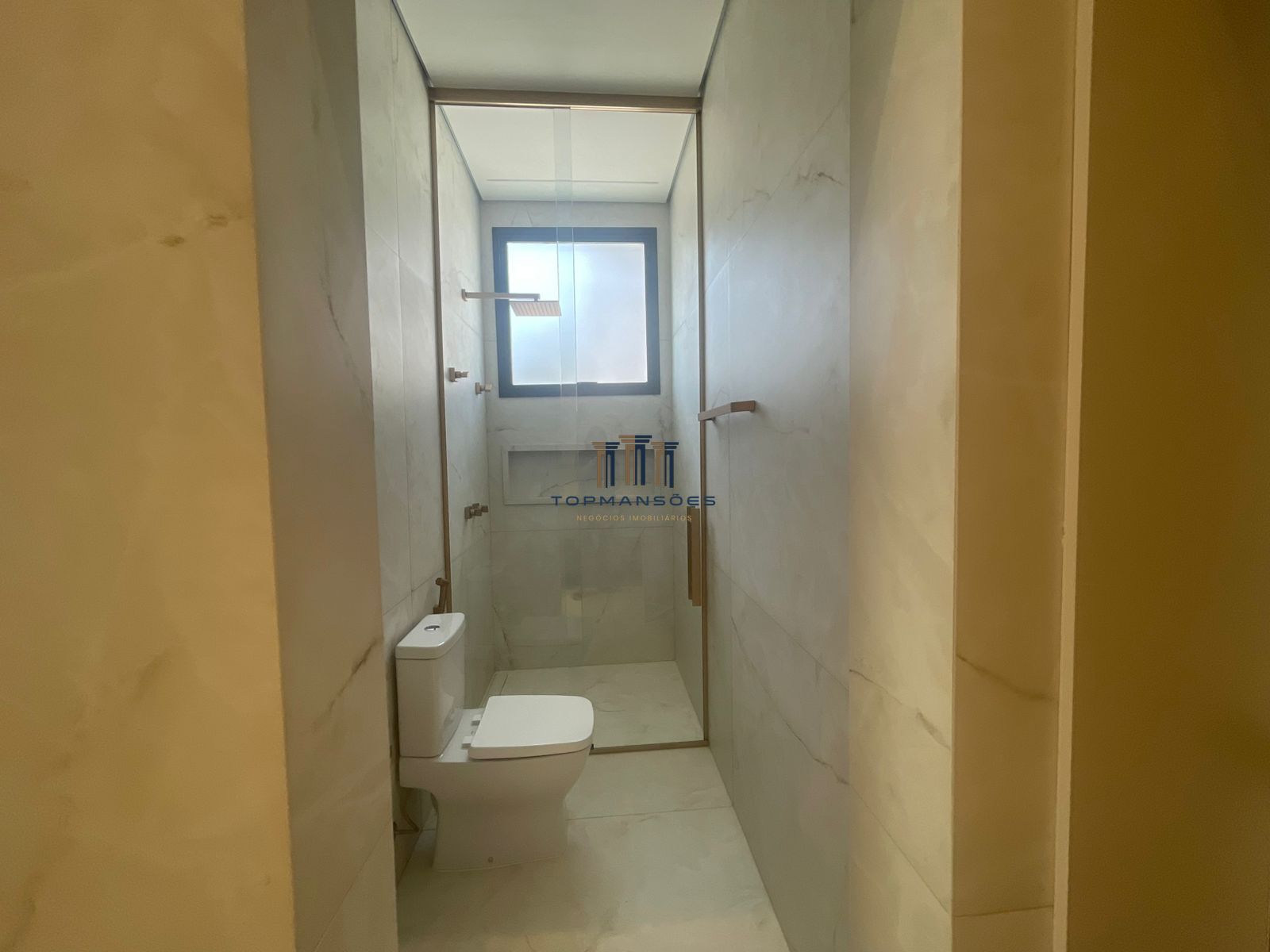 Casa de Alto Padrão 4 quartos com piscina e gourmet 583m3/ Alphaville Vespasiano