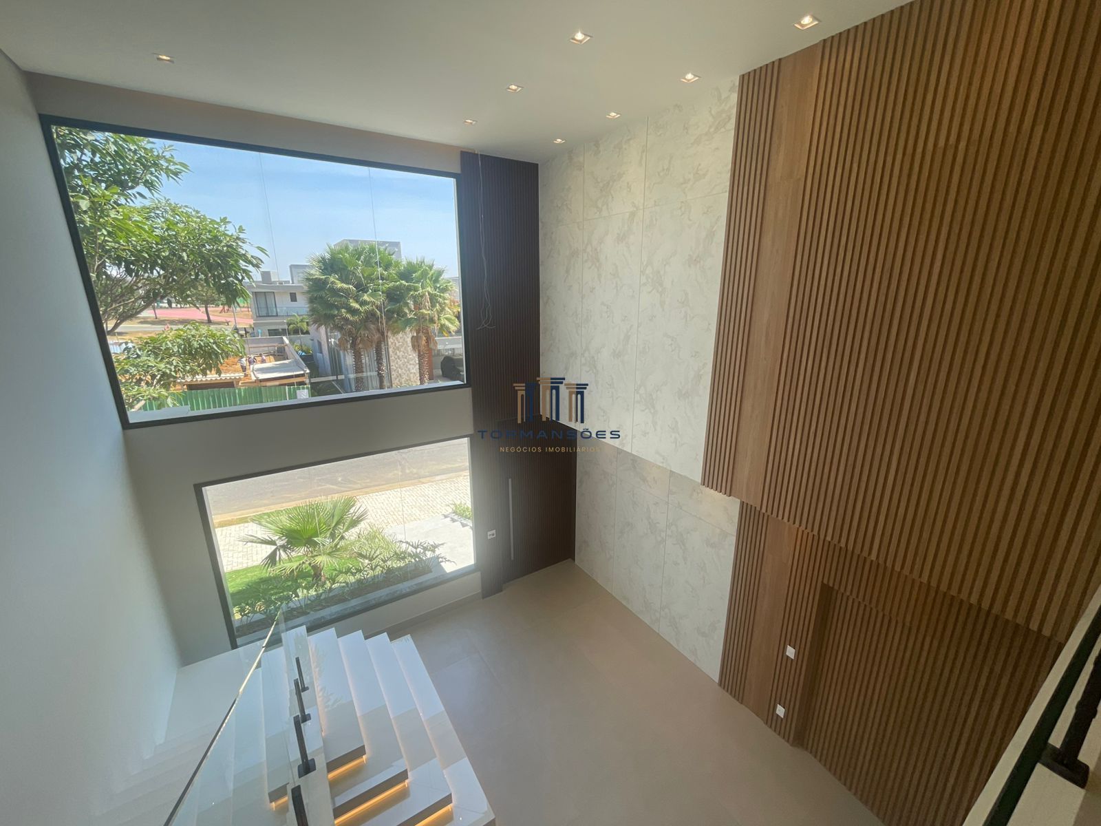 Casa de Alto Padrão 4 quartos com piscina e gourmet 583m3/ Alphaville Vespasiano