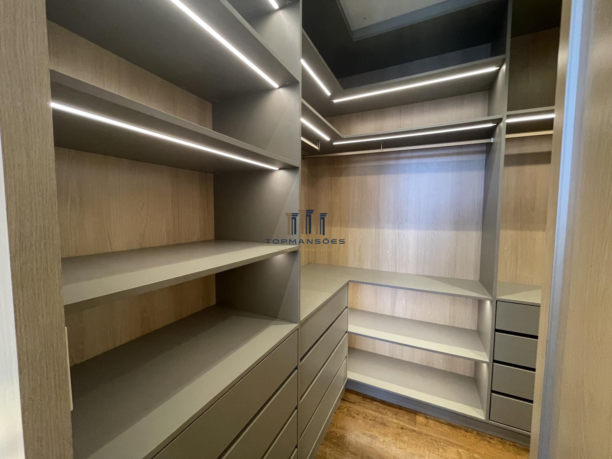 Casa moderna mobiliada com 4 quartos, spa e piscina em Alphaville Vespasiano