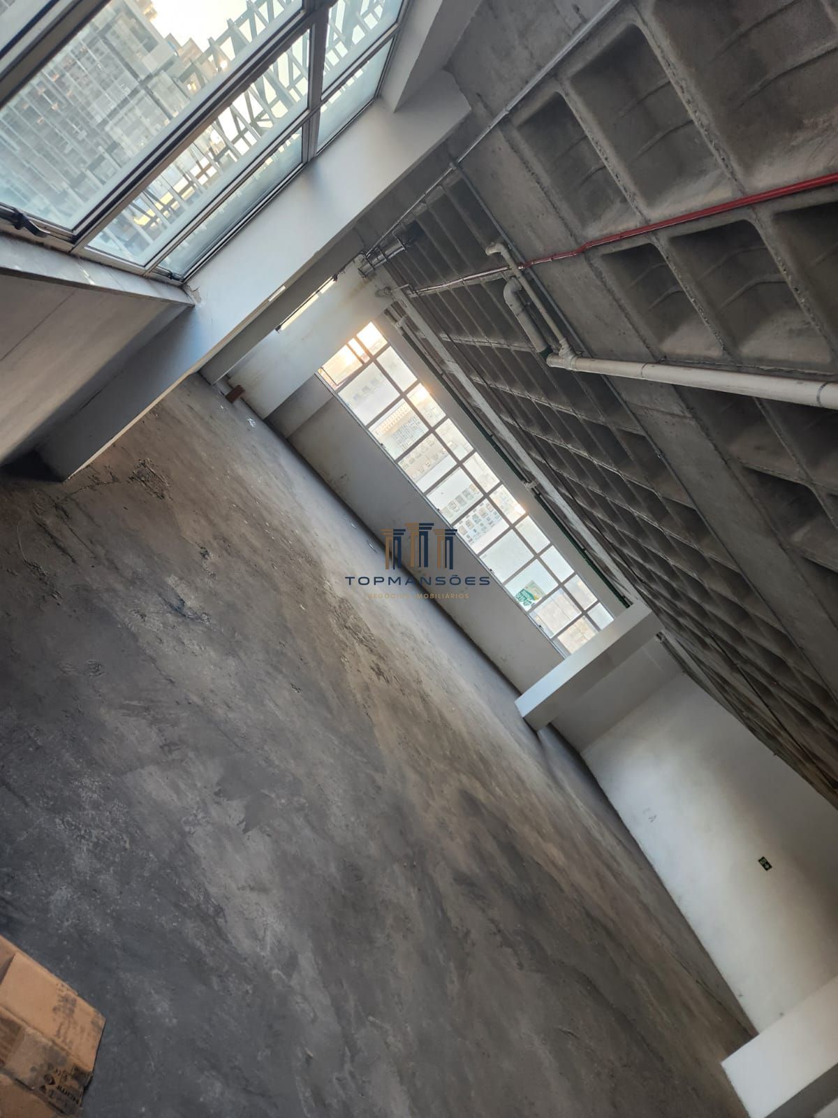 Prédio Inteiro para alugar com 8 quartos, 3550m² - Foto 22