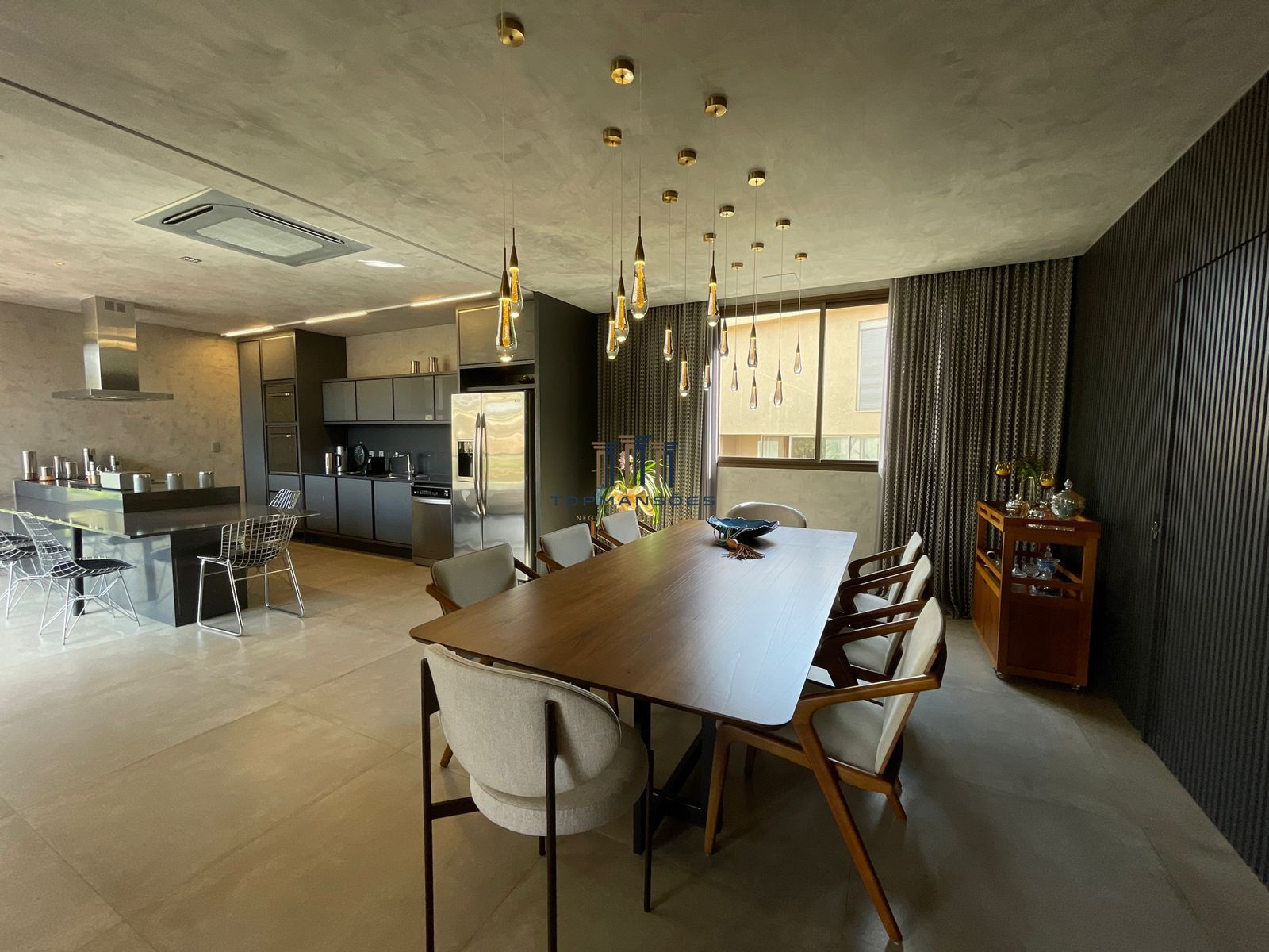Casa moderna 4 quartos com piscina condomínio Alphaville - Vespasiano/MG