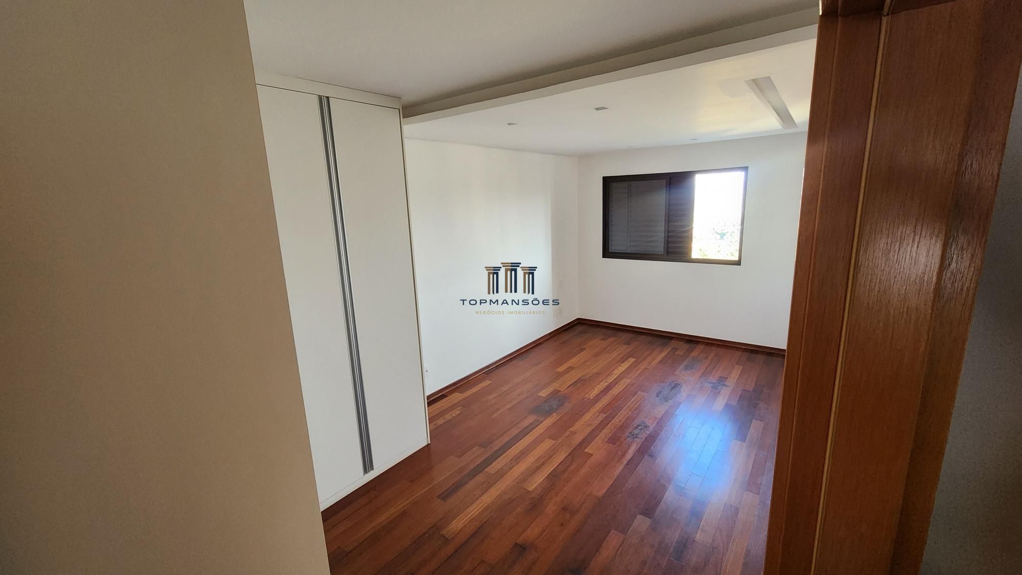 Apartamento à venda com 4 quartos, 166m² - Foto 21