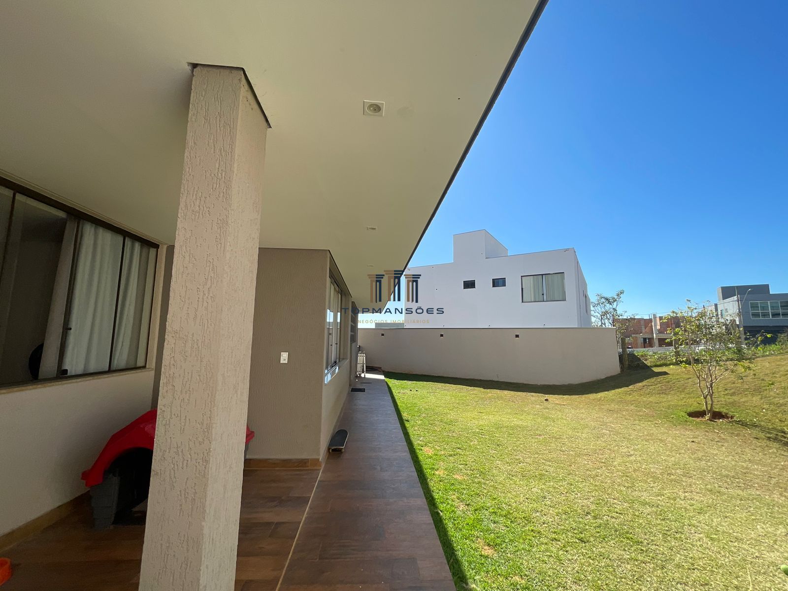 Casa de Condomínio à venda com 4 quartos, 287m² - Foto 31