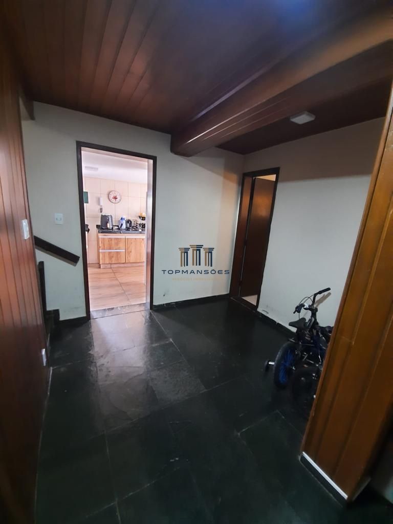 Casa à venda com 3 quartos, 295m² - Foto 22