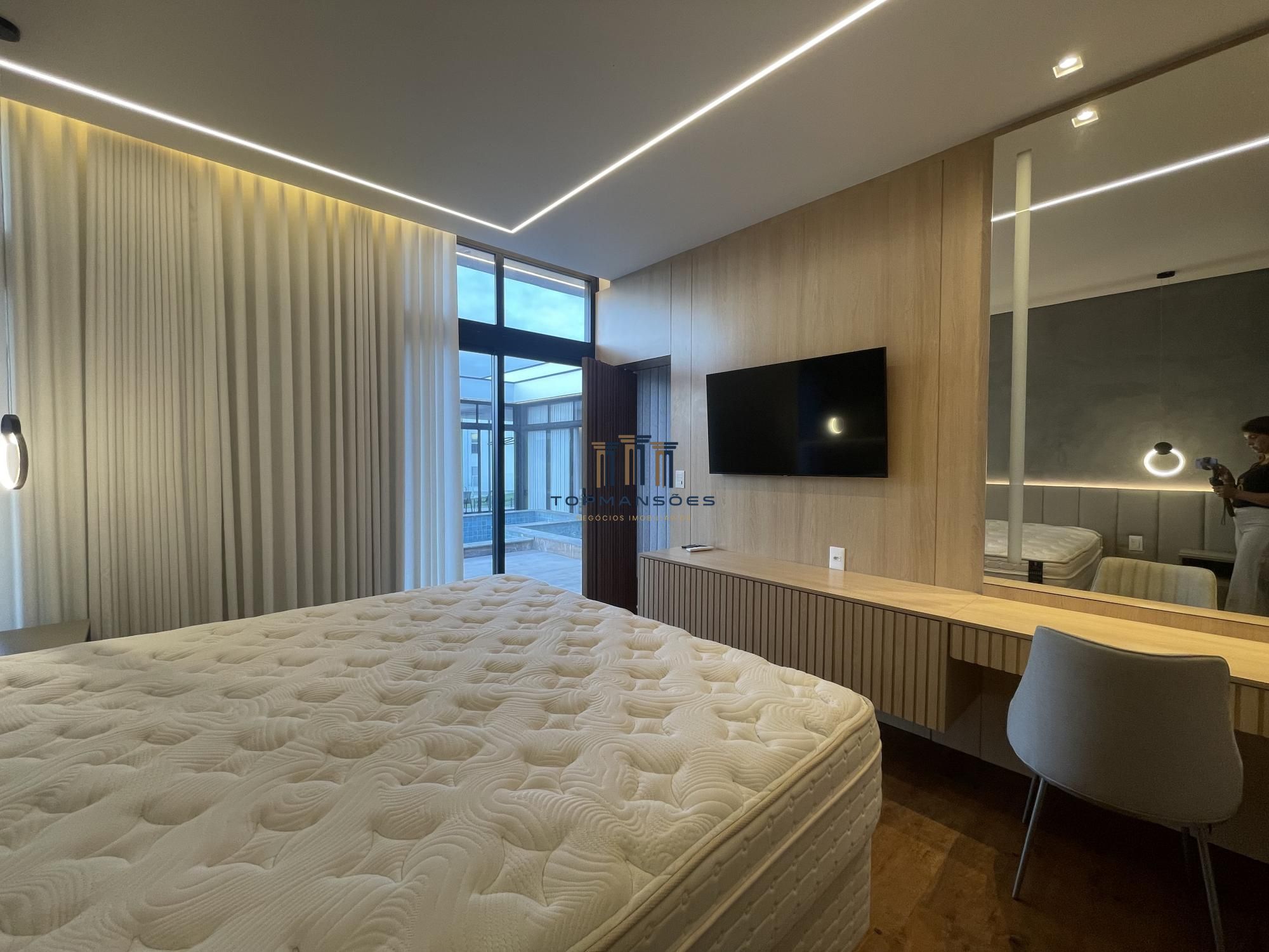 Casa moderna mobiliada com 4 quartos, spa e piscina em Alphaville Vespasiano