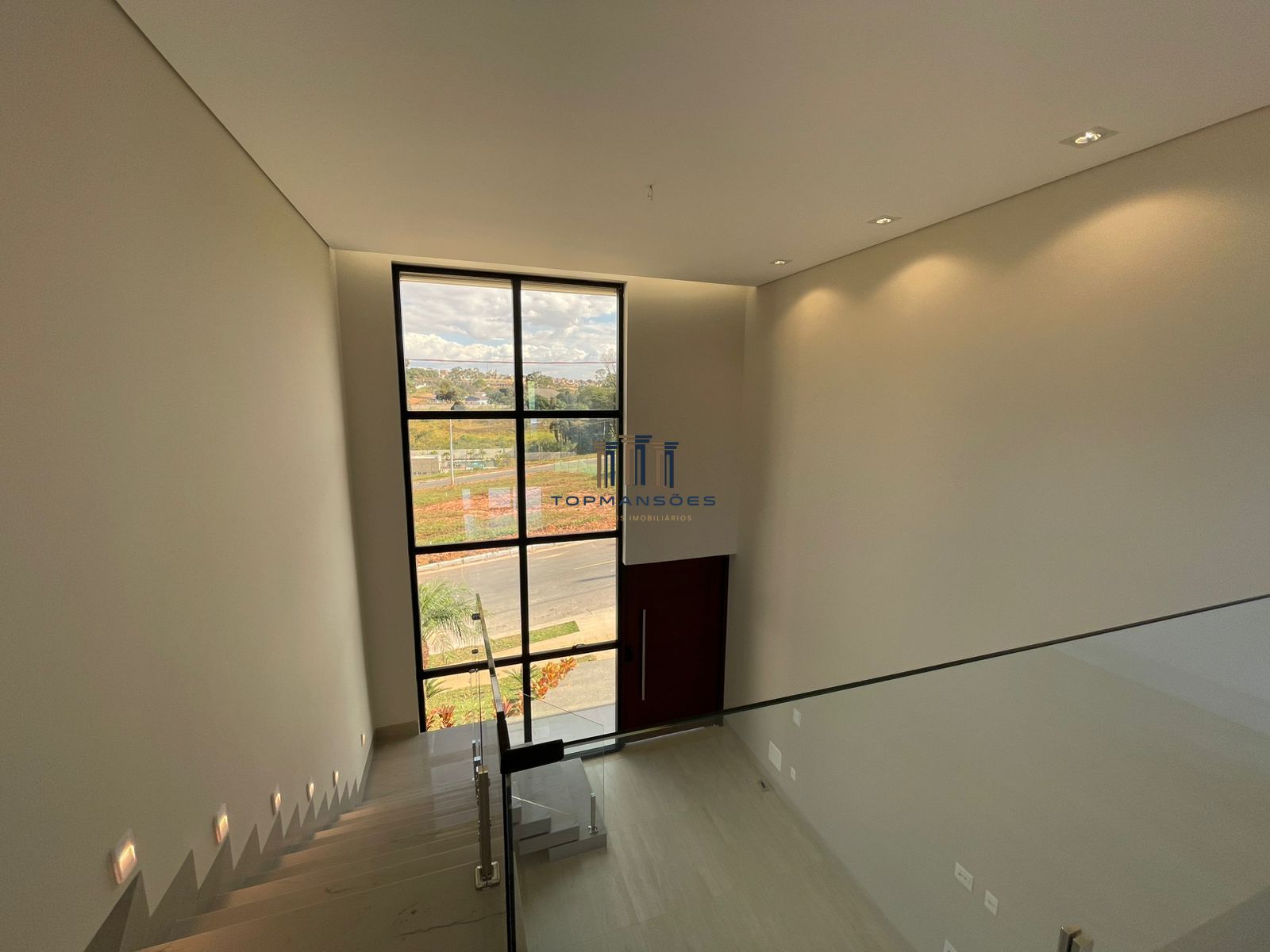 Casa Nova Alto Padrão em Condominio na Pampulha com 4 suites, Gourmet ePiscina